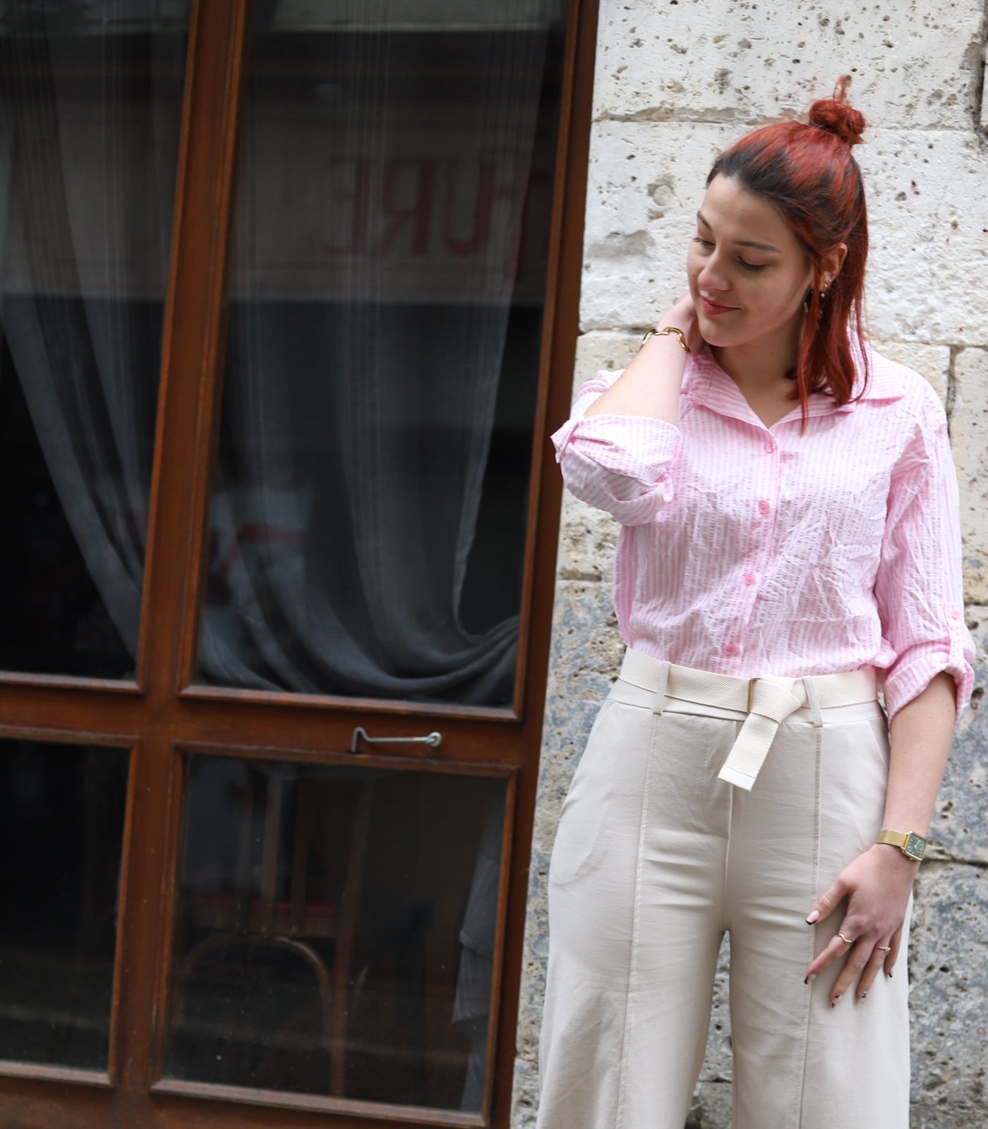 Chemise à rayures gaufrée rose