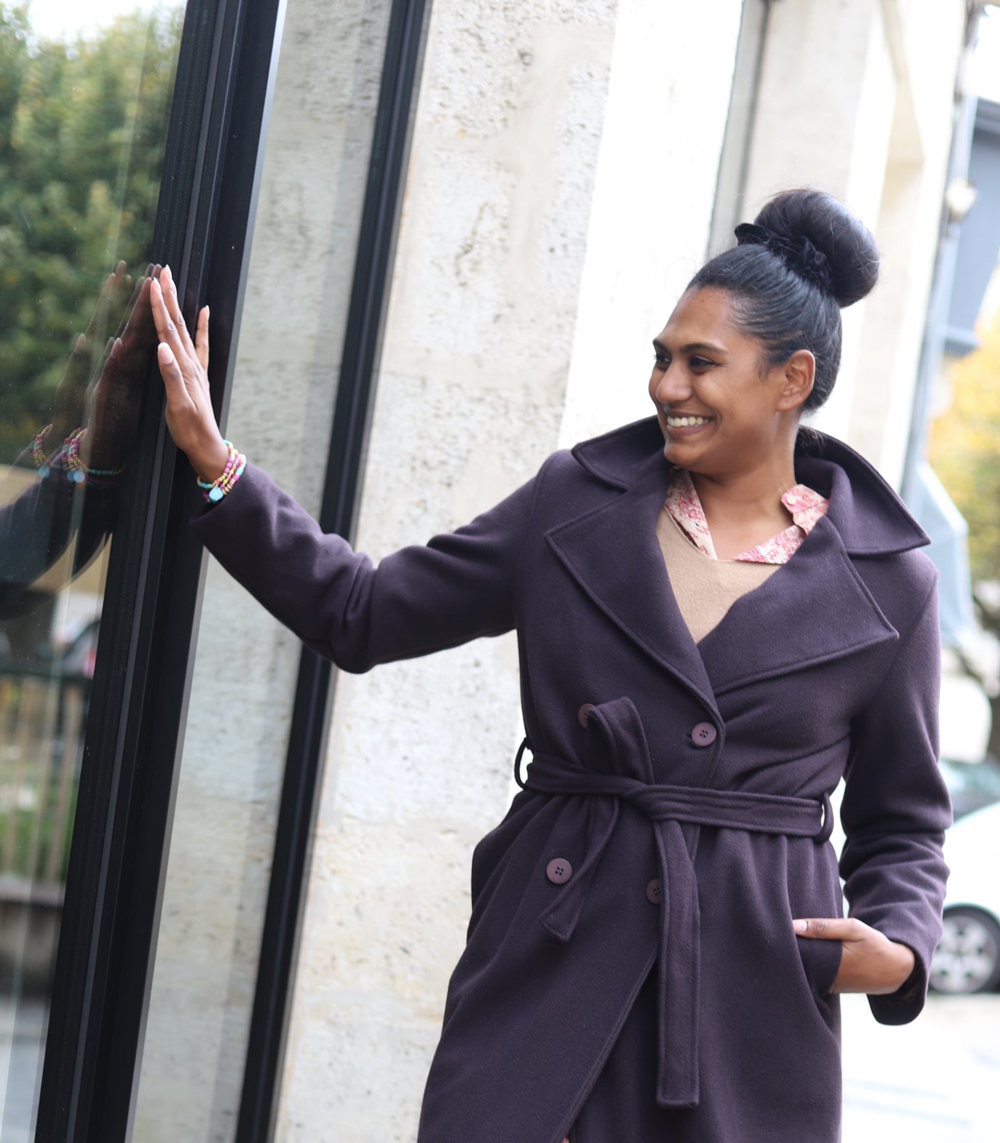 Manteau long ceinturé femme chocolat – Élégant & tendance | Beautiful Shop