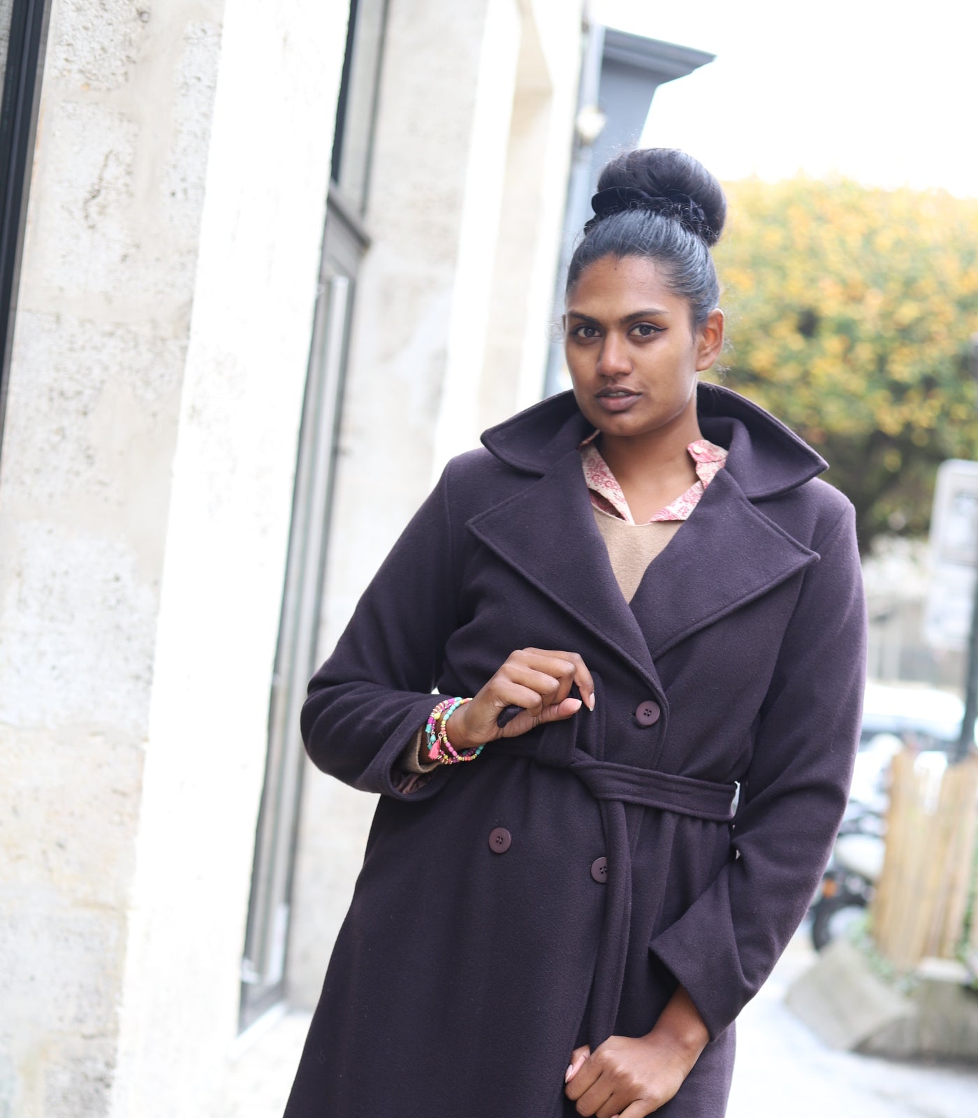 Manteau long ceinturé femme chocolat – Élégant & tendance | Beautiful Shop