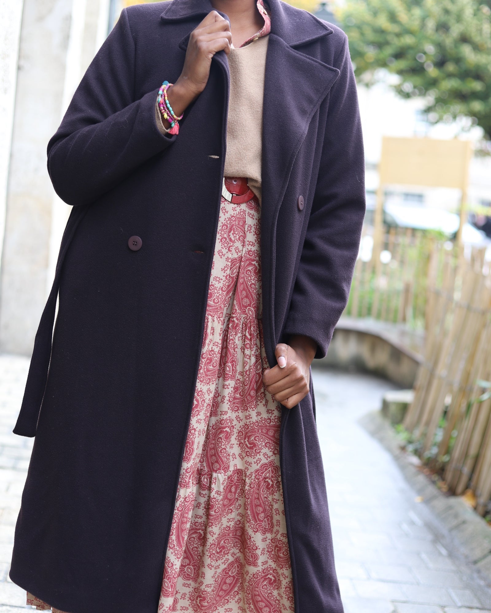 Manteau long ceinturé femme chocolat – Élégant & tendance | Beautiful Shop