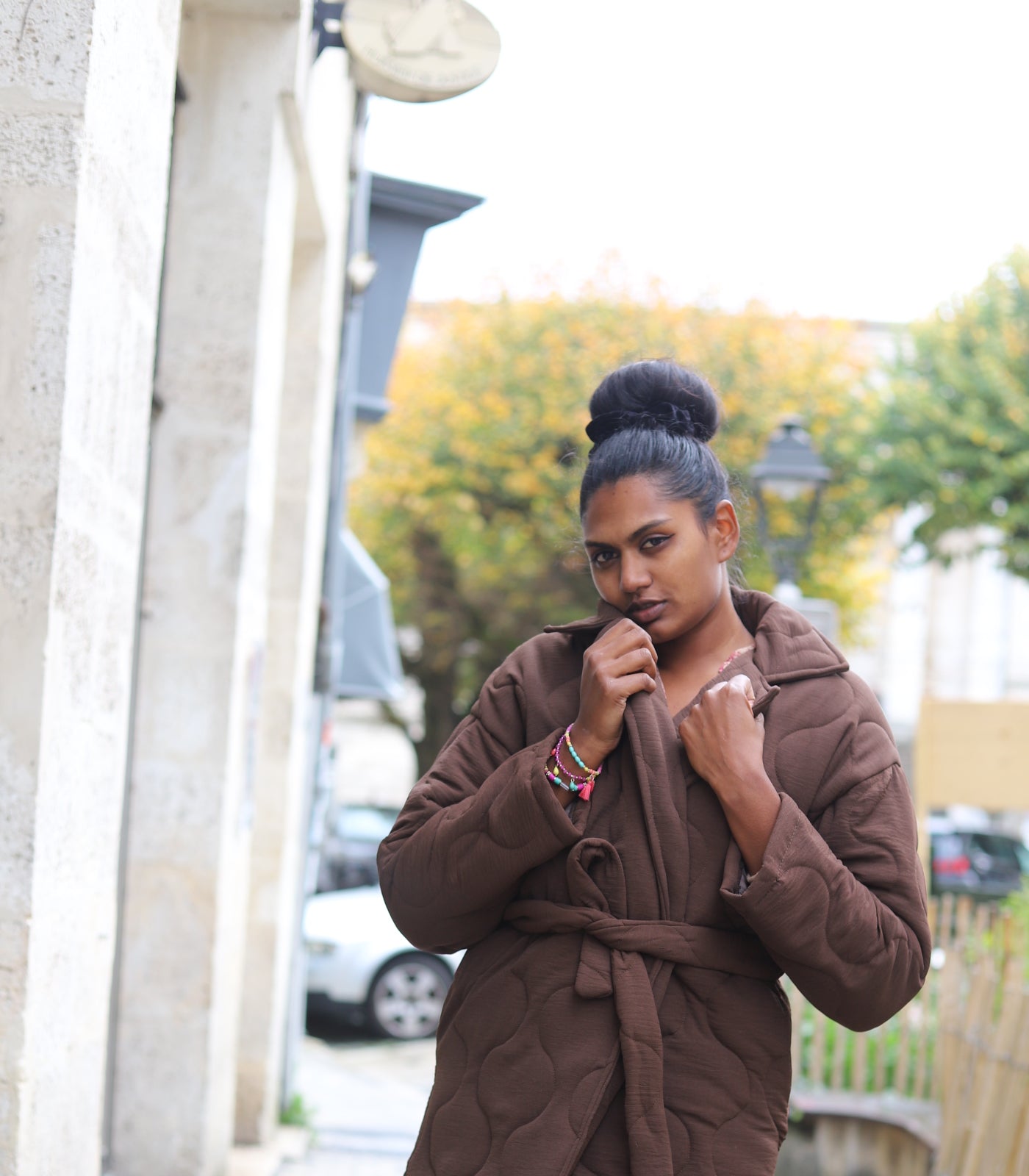 Manteau matelassé femme chocolat – Long, ceinturé & tendance | Beautiful Shop