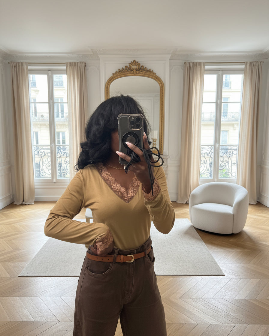 Pull Fin Col V en Dentelle – Chic & Confortable-beautifulshop