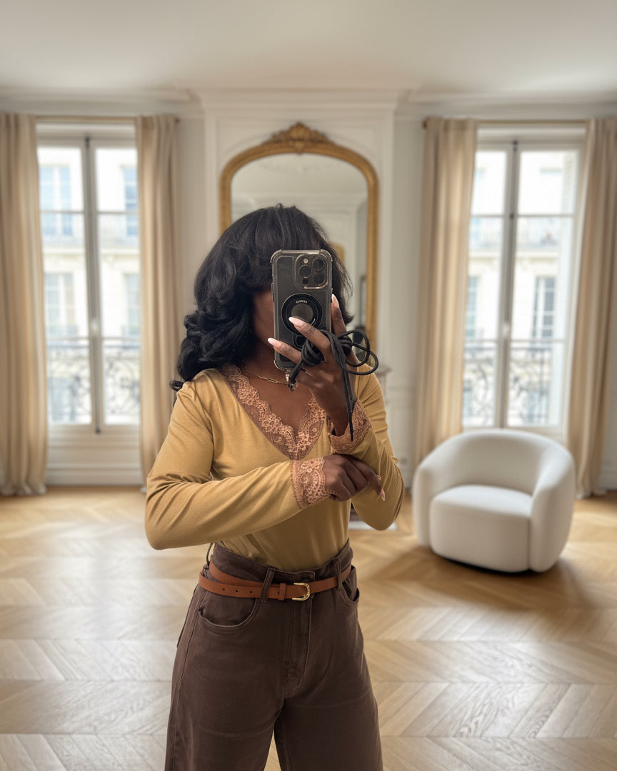 Pull Fin Col V en Dentelle – Chic & Confortable-beautifulshop