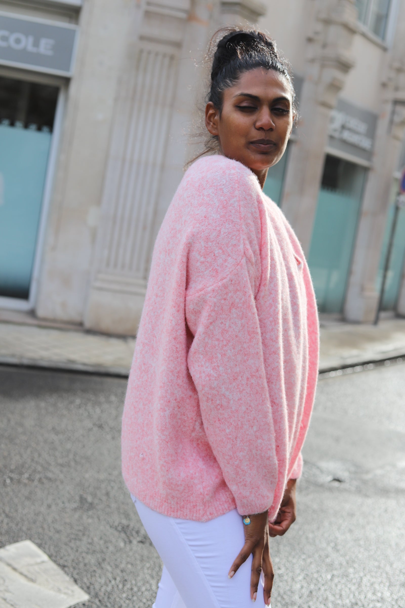 Pull oversize rose col V femme – beautiful shop