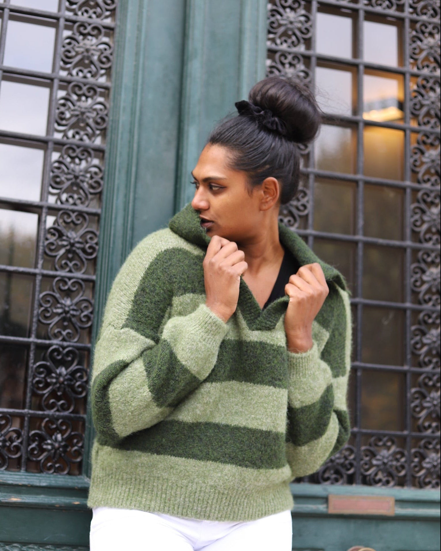 Pull rayé kaki col chemise – Taille unique 36/42 | Beautiful Shop