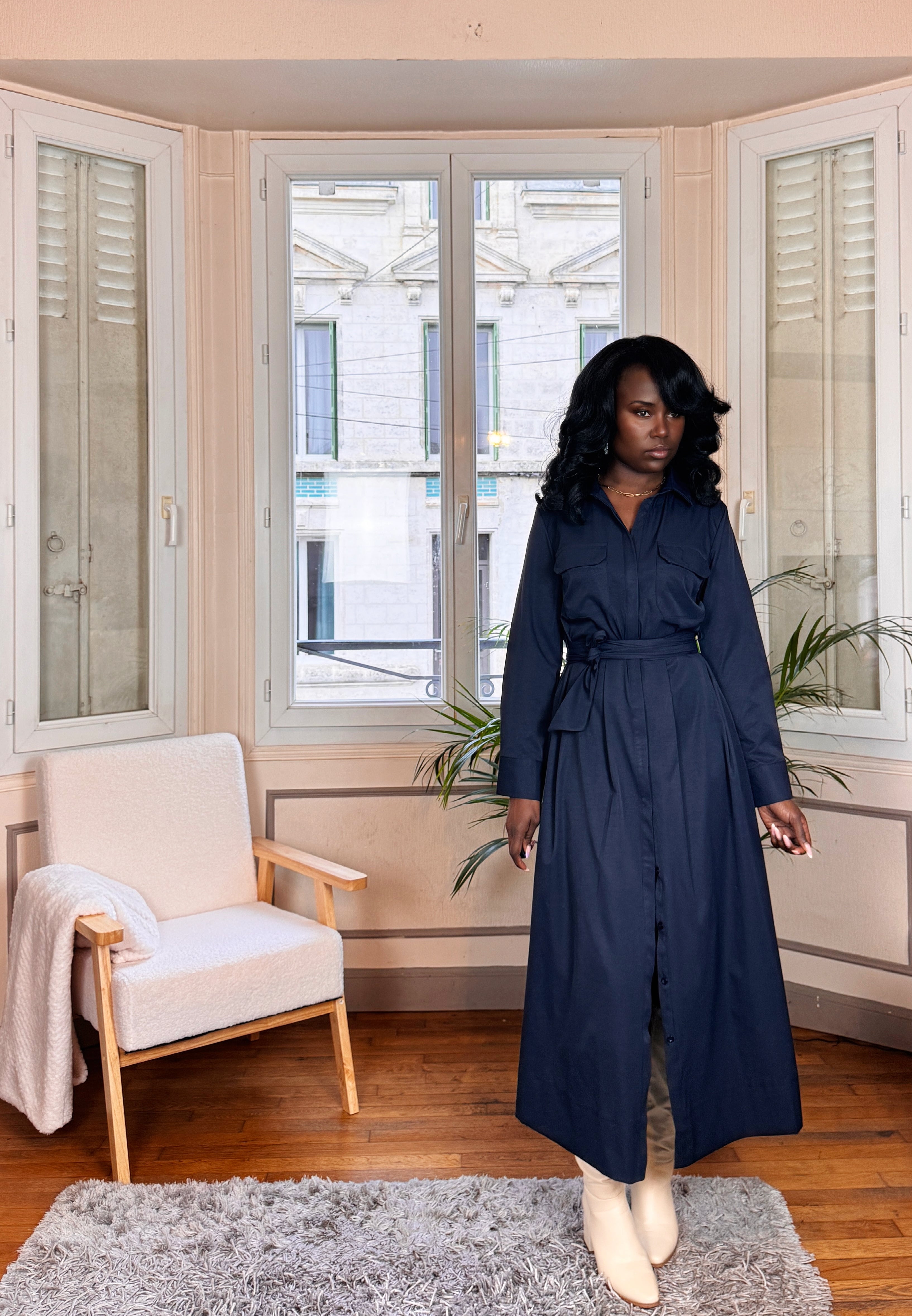 Robe Chemise Longue Bleu Marine – Élégance Structurée & Intemporelle-beautifulshop