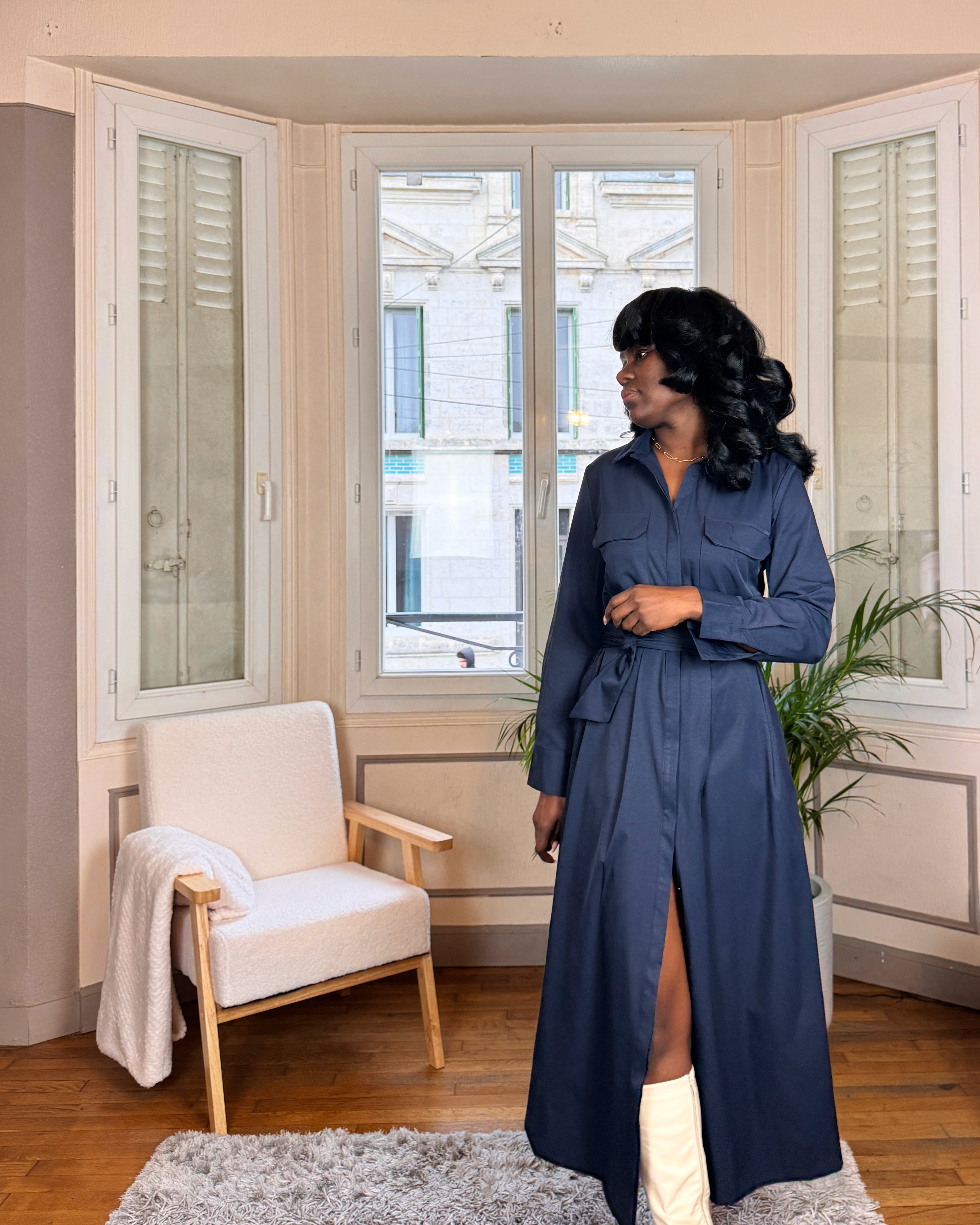 Robe Chemise Longue Bleu Marine – Élégance Structurée & Intemporelle-beautifulshop