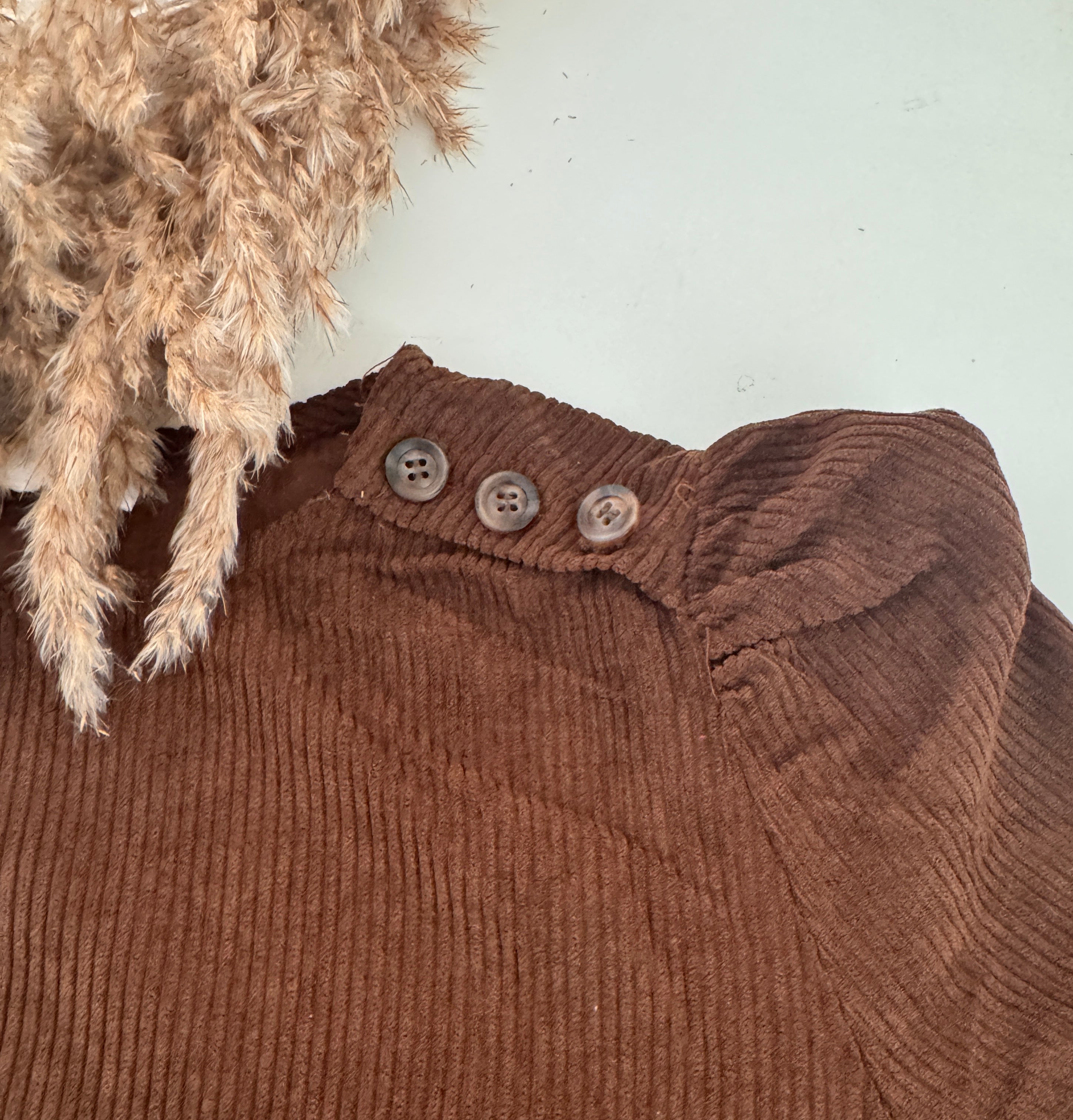 Robe courte fluide avec ceinture – Chocolat-beautifulshop