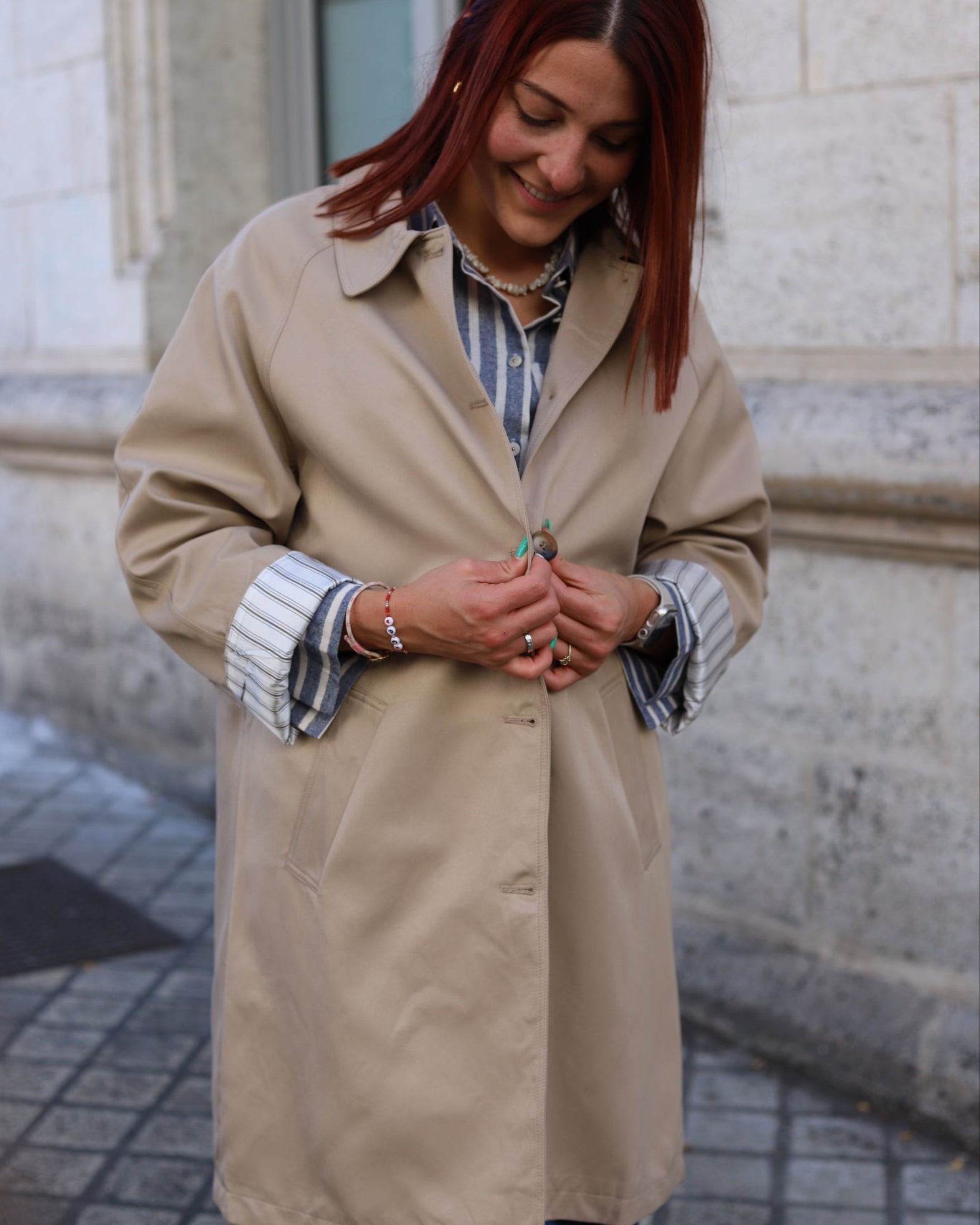 Trench-coat beige femme – L’intemporel chic de mi-saison