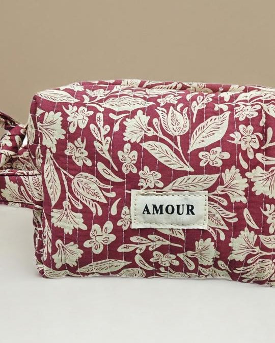 Trousse de Toilette Matelassée "AMOUR" – Coton