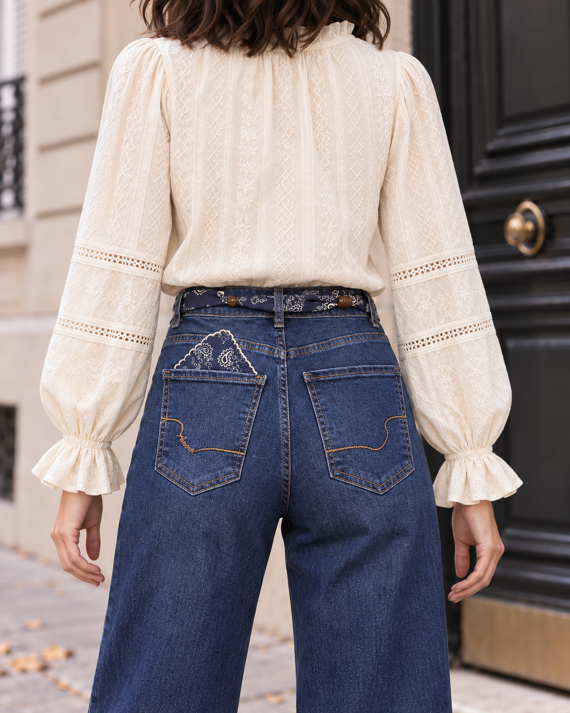 Blouse Élise en coton brodé – beige – Beautiful Shop