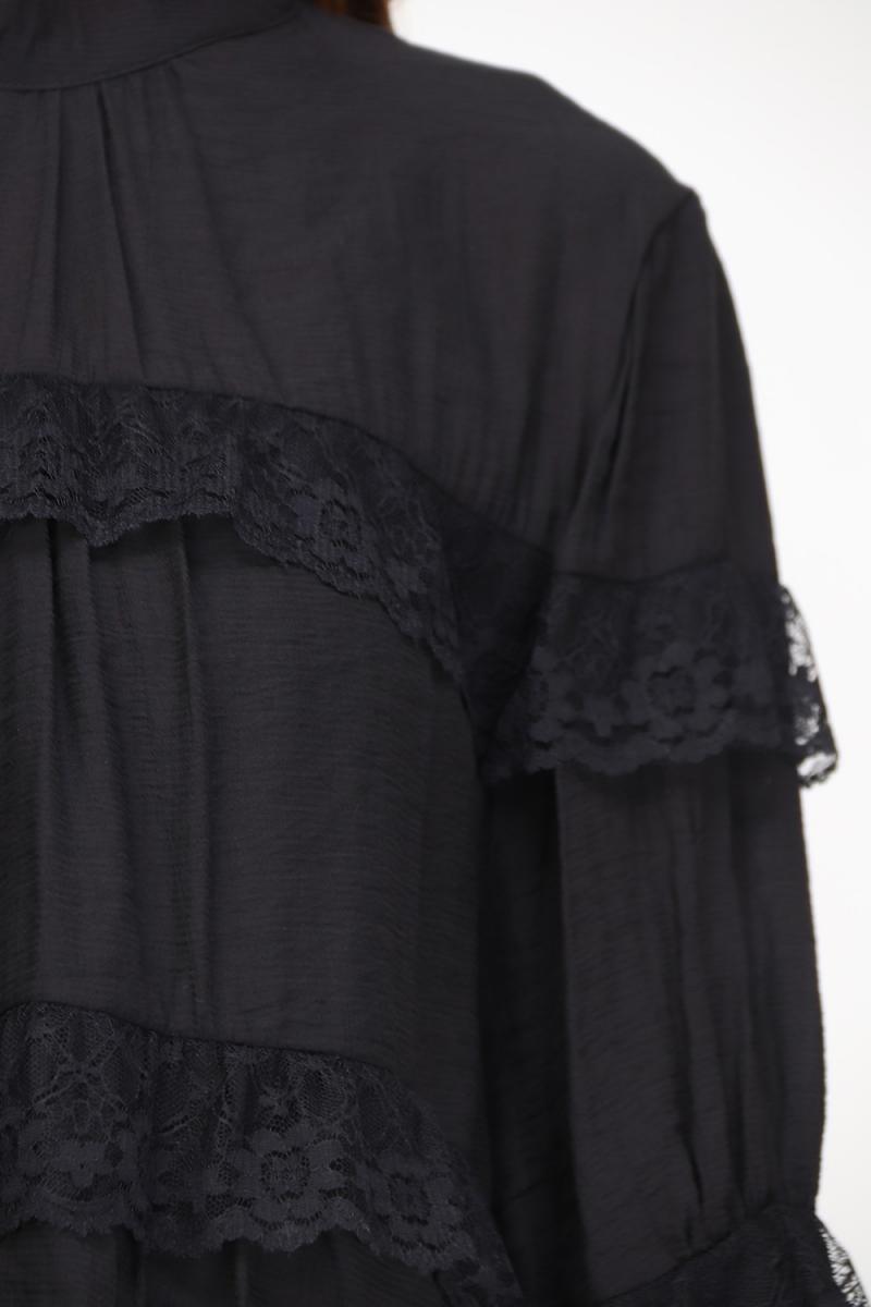Blouse volantée noire avec détails en dentelle - Beautiful Shop - beautifulshop