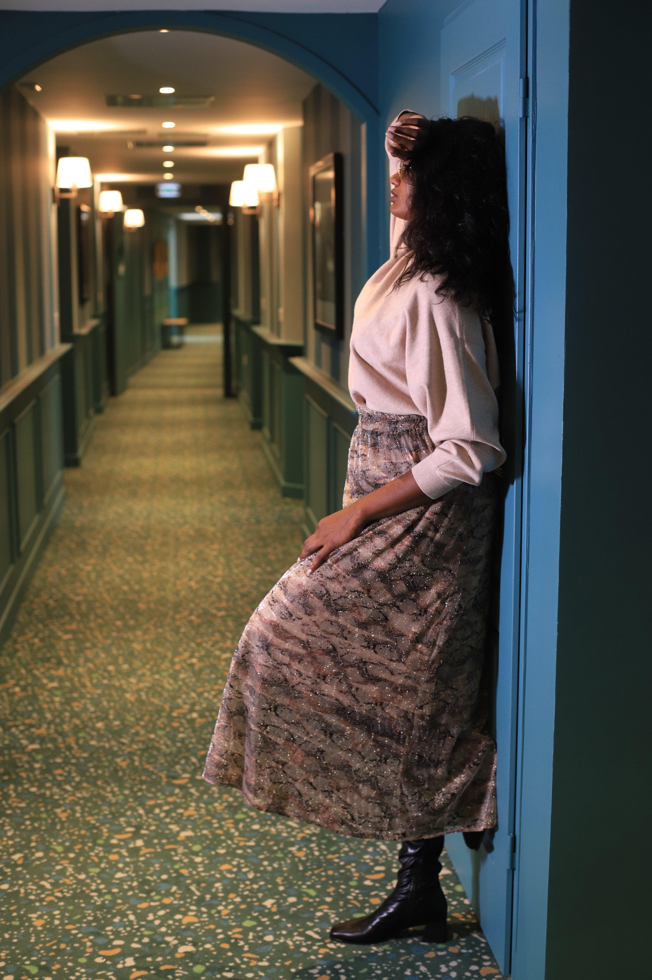 Bottes Noires en Simili Cuir à Petit Talon Carré - beautifulshop