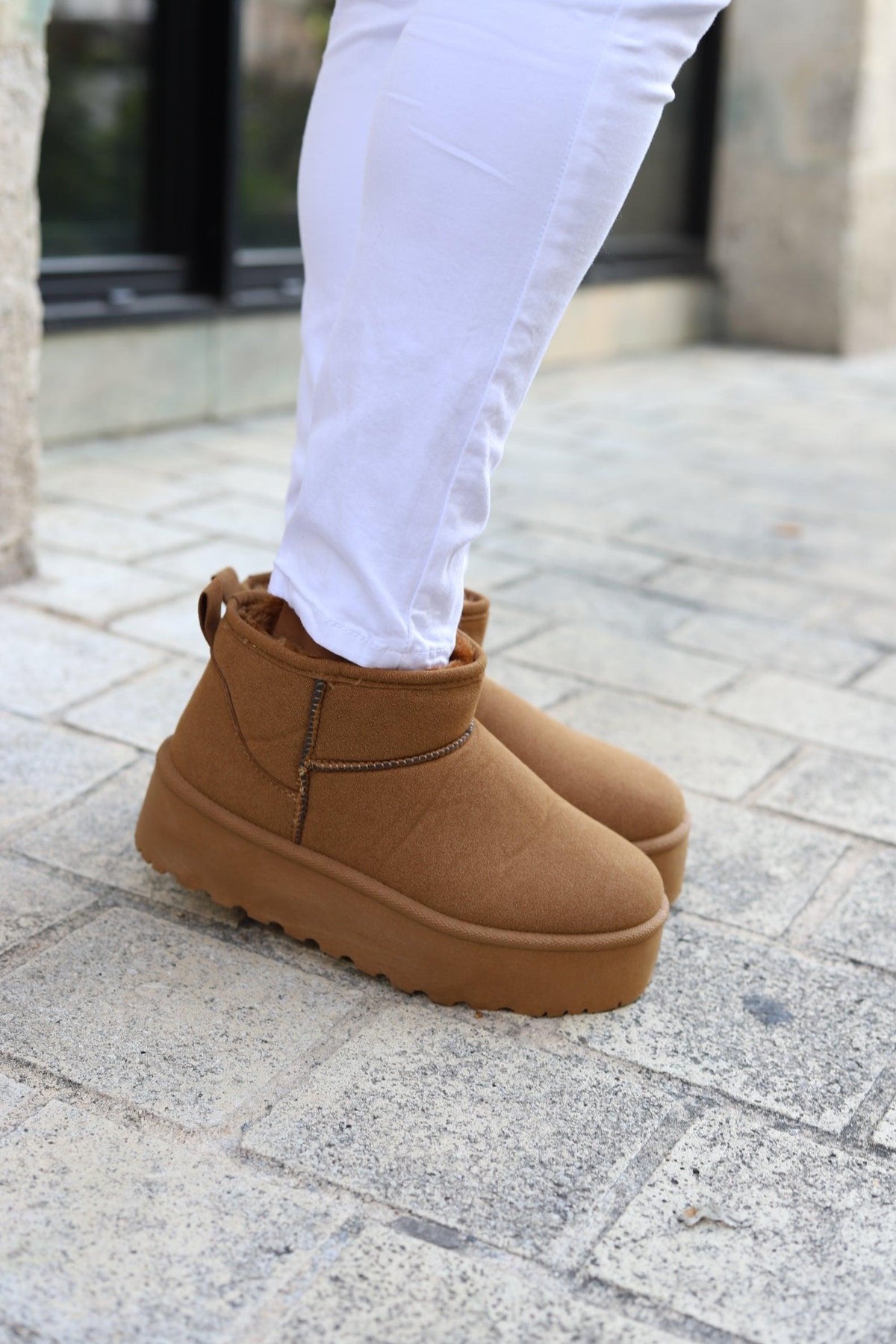 Bottines camel à plateforme et doublure fausse fourrure – Beautiful Shop