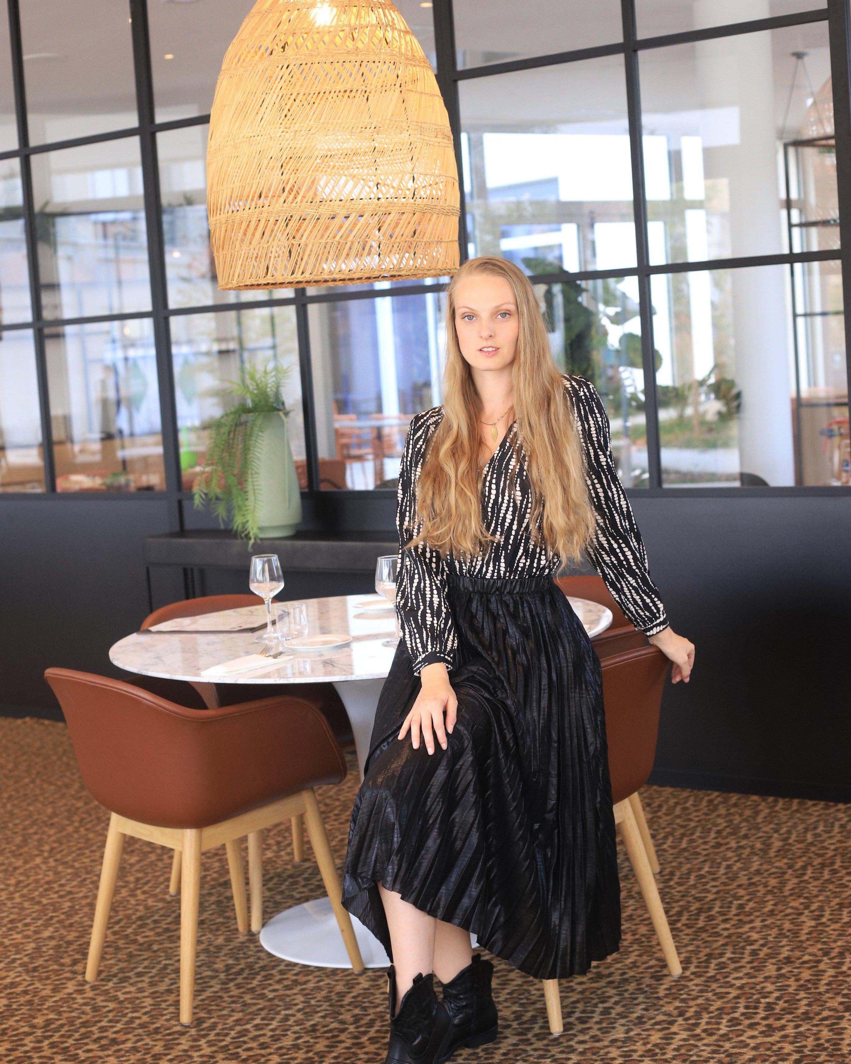 Bottines Noires Style Santiags en Simili Cuir - beautifulshop