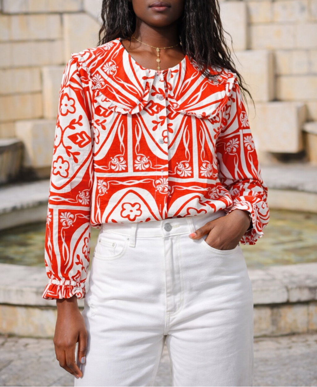 Chemise Anike rouge à imprimé graphique – Beautiful Shop