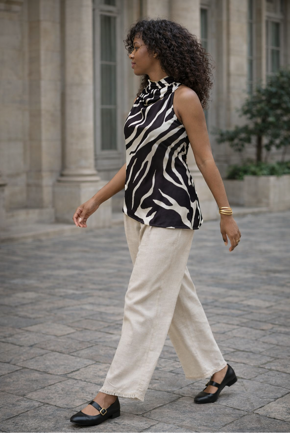ensemble top imprimé pantalon beige femme