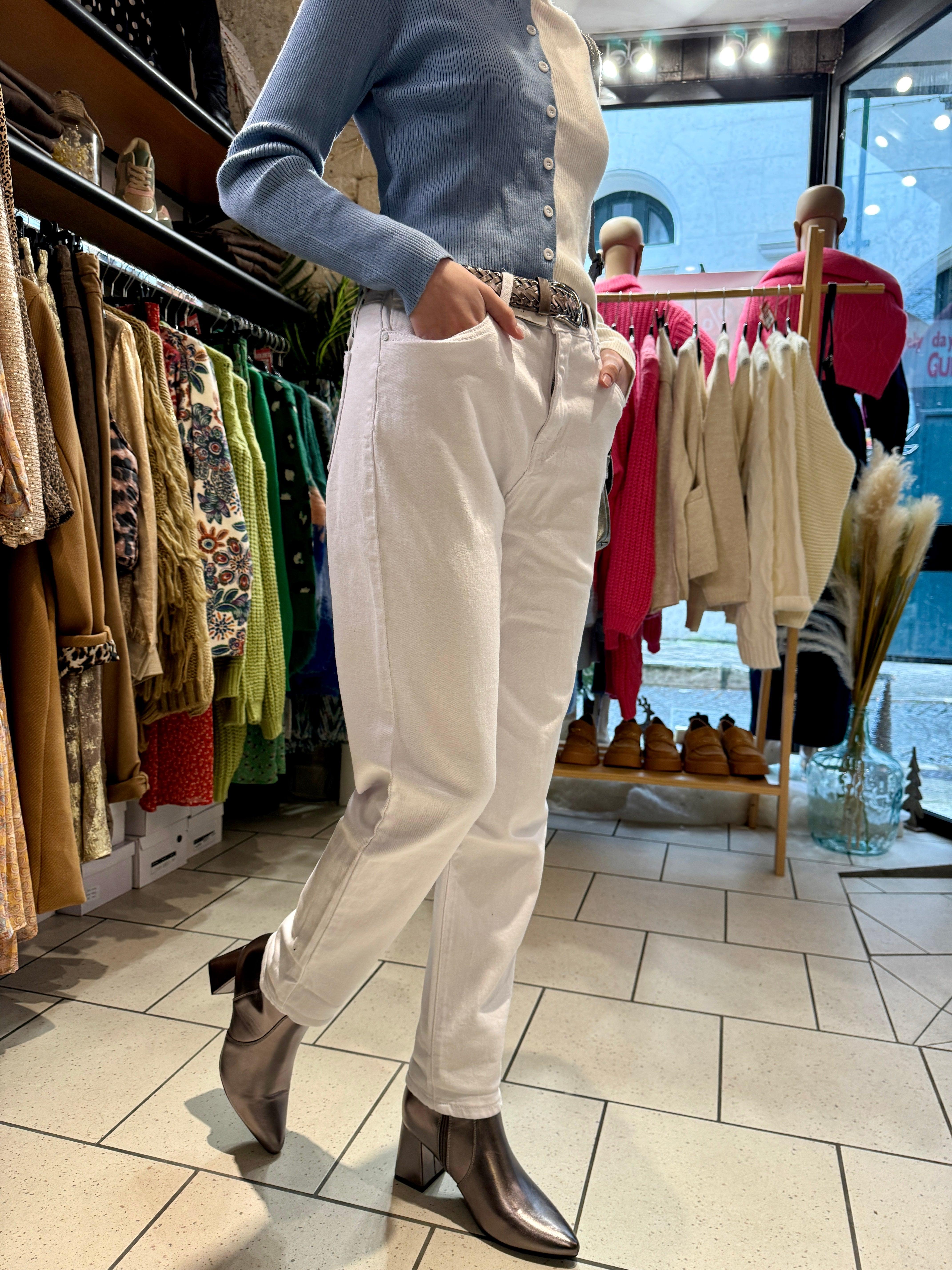 Jeans coupe droite blanche taille haute - beautifulshop