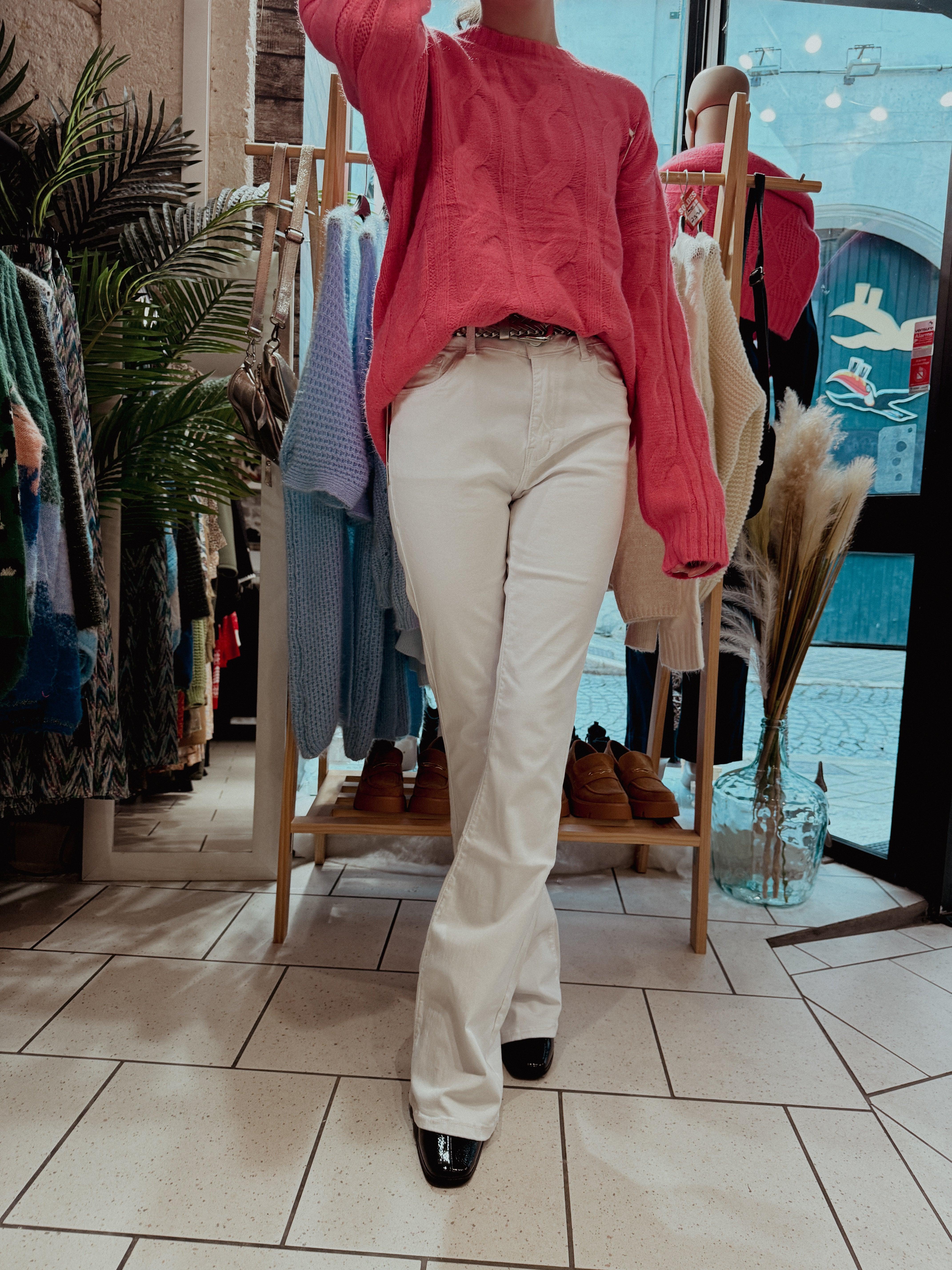 Jeans taille haute blanc coupe patte d'éléphant - beautifulshop