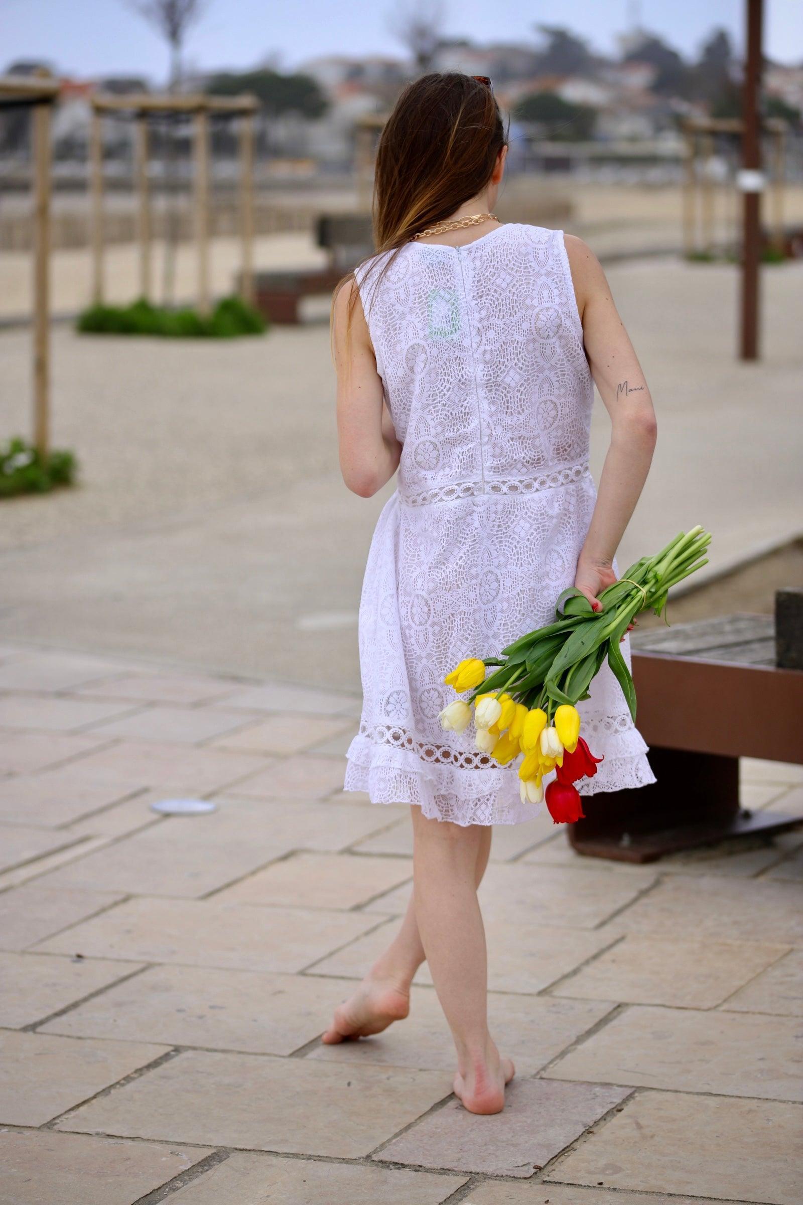 Petite robe blanche en coton - beautifulshop