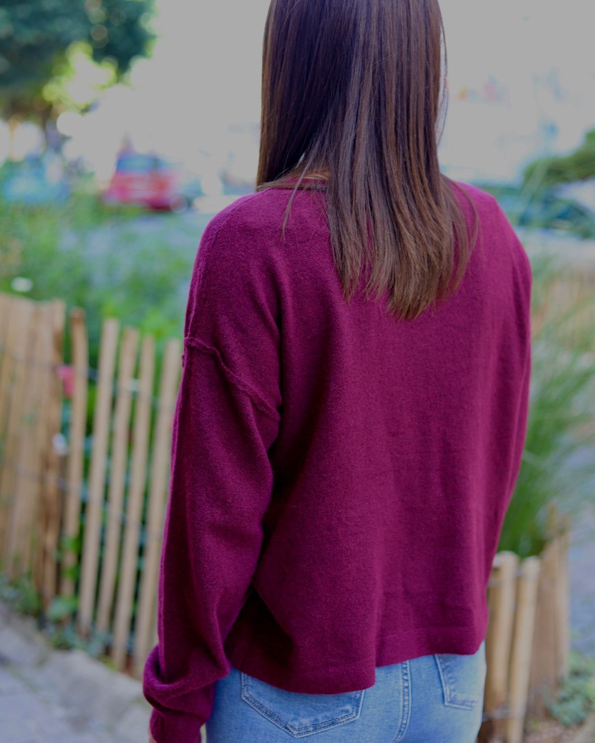 Pull bordeaux à col rond – Beautiful Shop