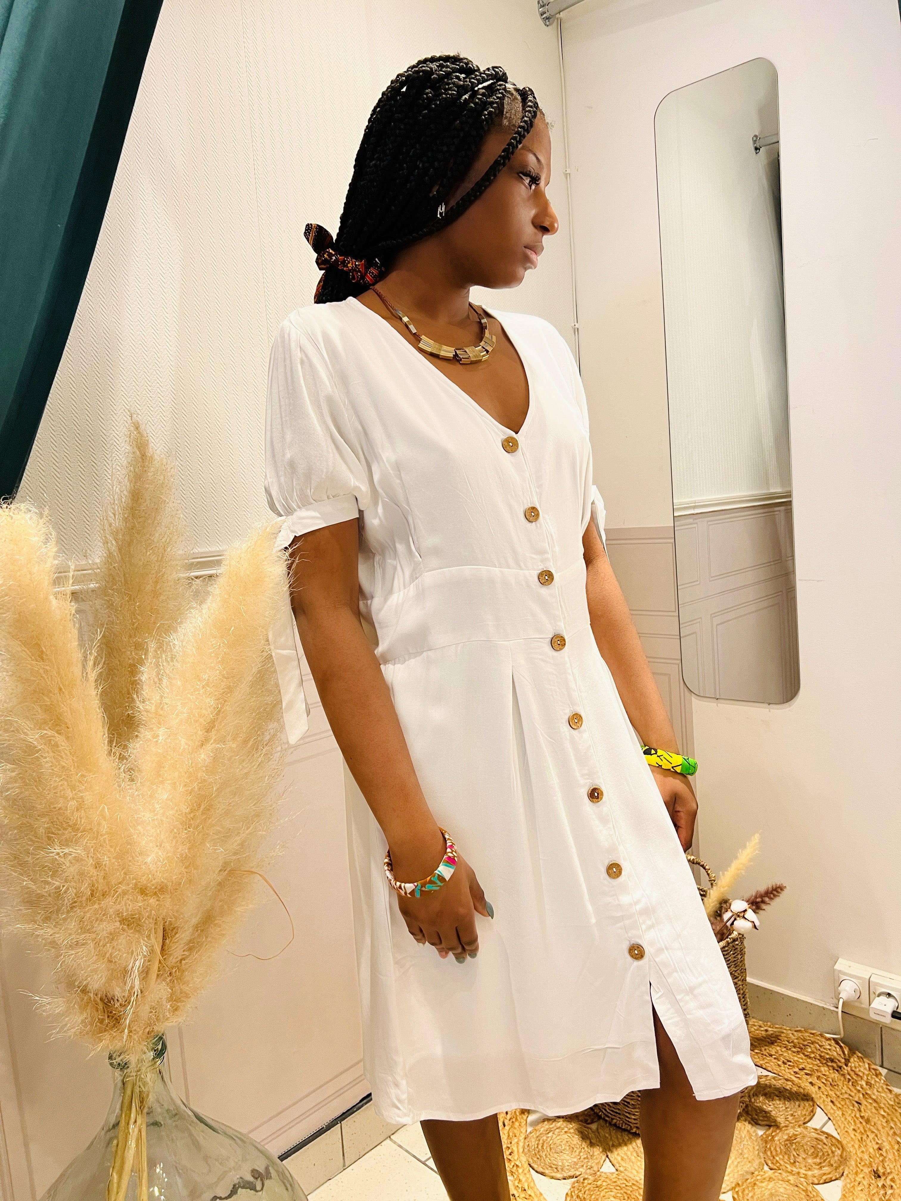 Robe blanche boutonnée à l'avant - beautifulshop