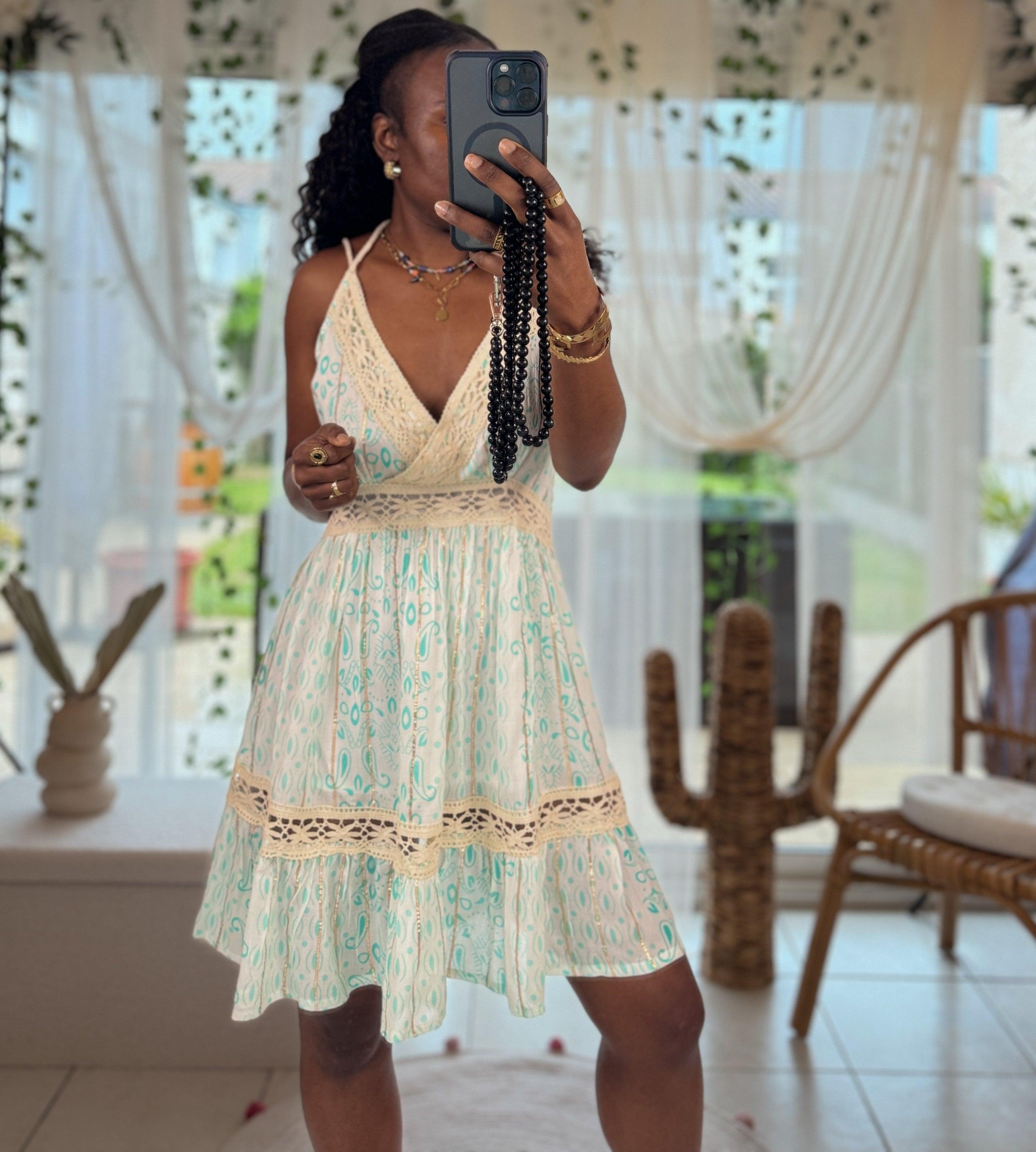 Robe Courte à Fines Bretelles - beautifulshop