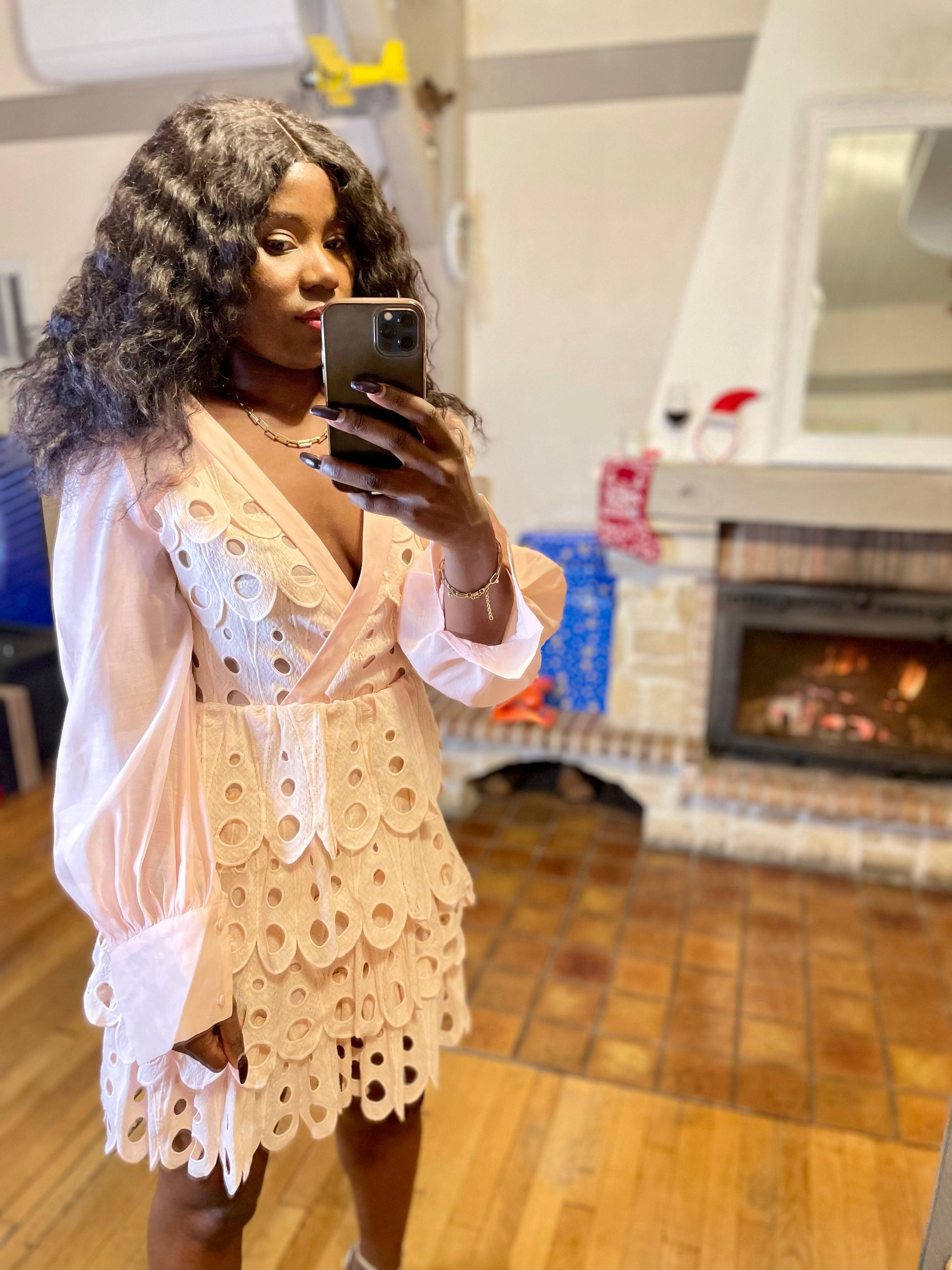 Robe courte en dentelle rose - beautiful shop - beautifulshop