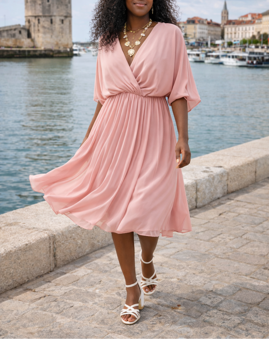 robe-courte-rose-plissee-cache-coeur