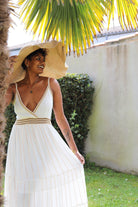 Robe Longue Beige à Bretelles Fines et Broderie - beautifulshop