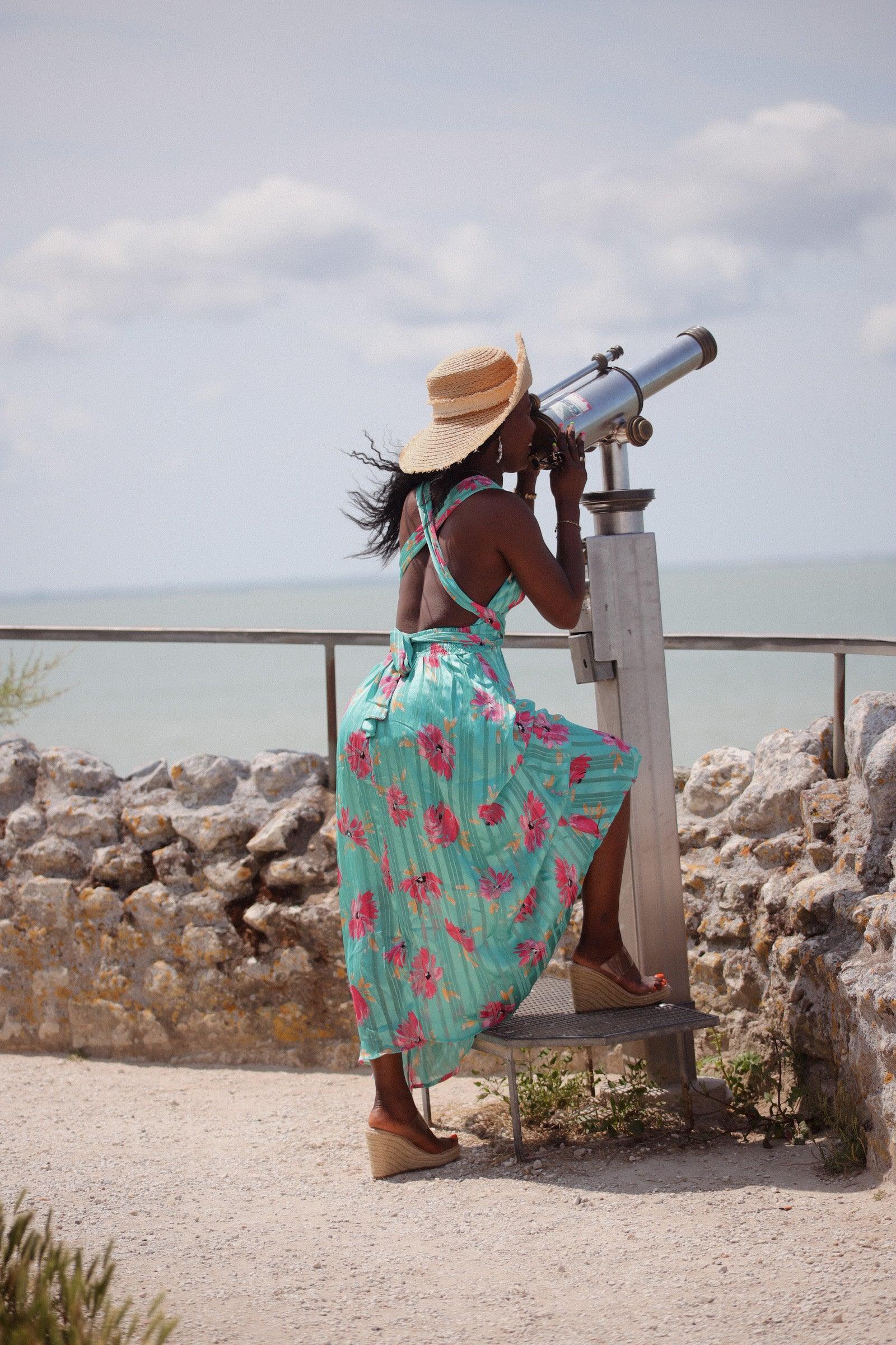 Robe Longue Dos Nu, Col V - Imprimé aux Tons Verts Brésil - beautifulshop