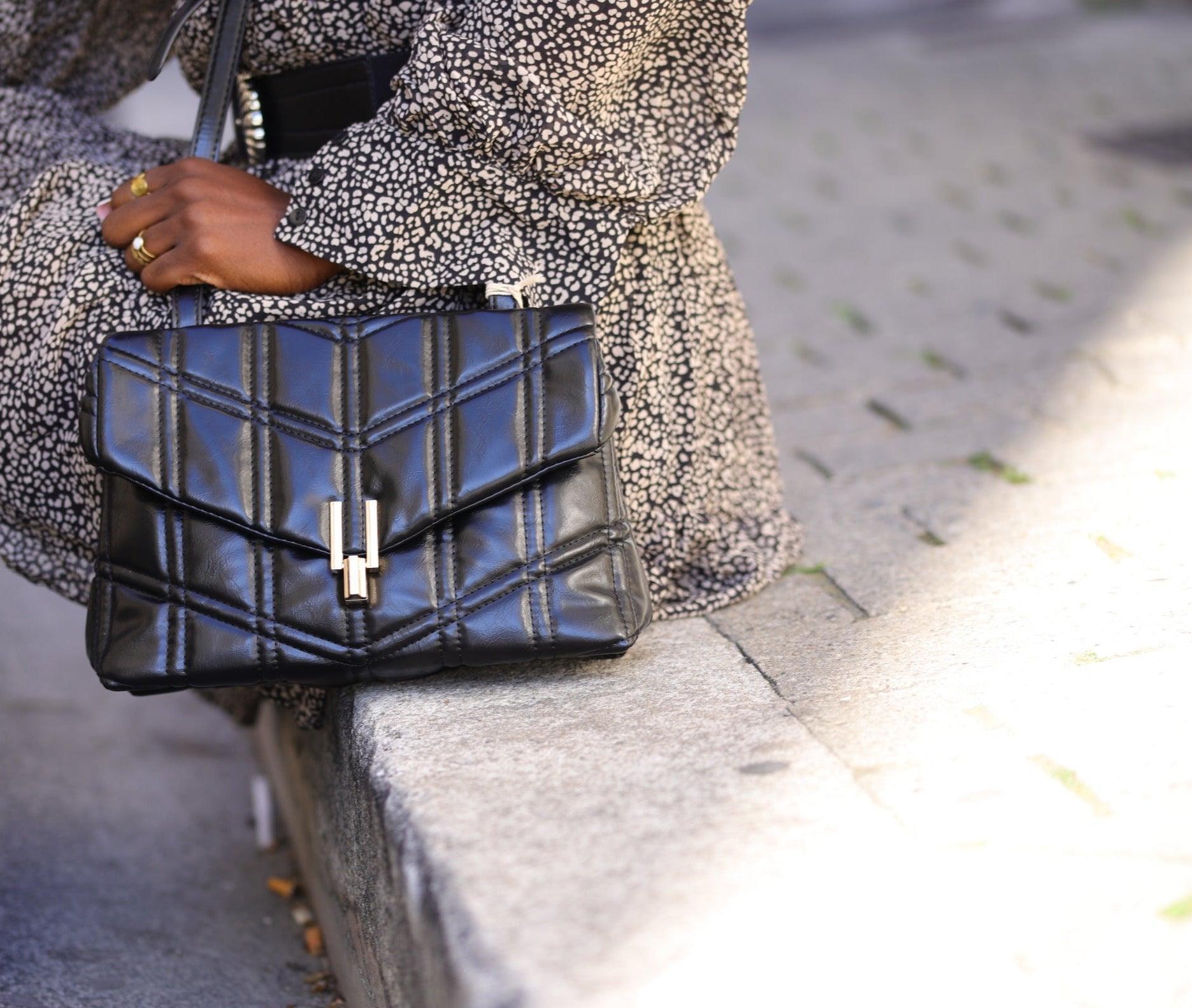 Sac à main noir matelassé - beautifulshop