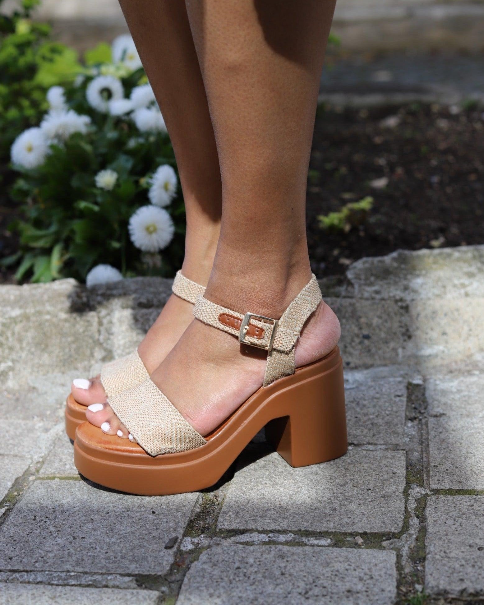 Sandales à Talon Carré Élégance Liège - beautifulshop