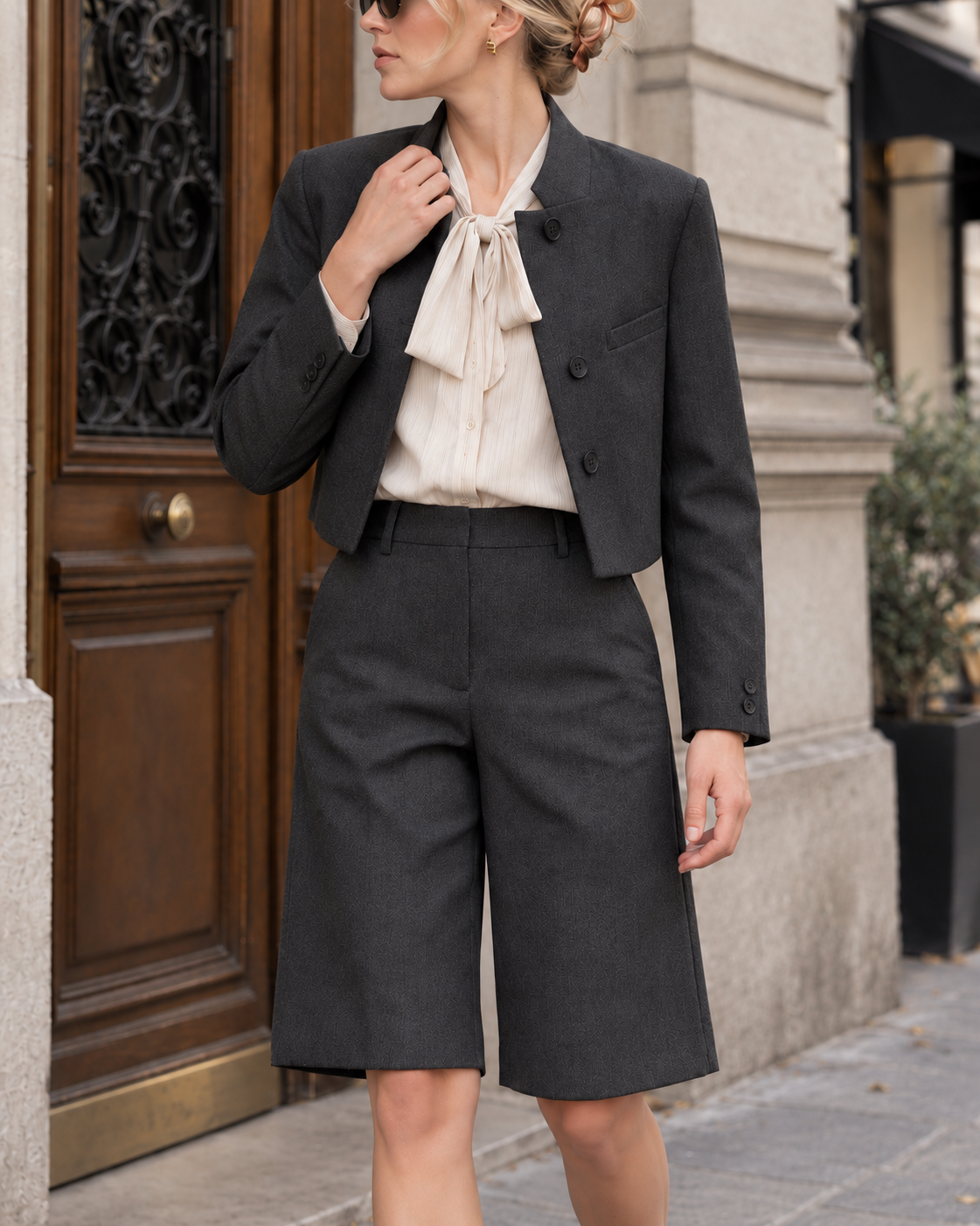 Veste courte Alix – noir – Beautiful Shop
