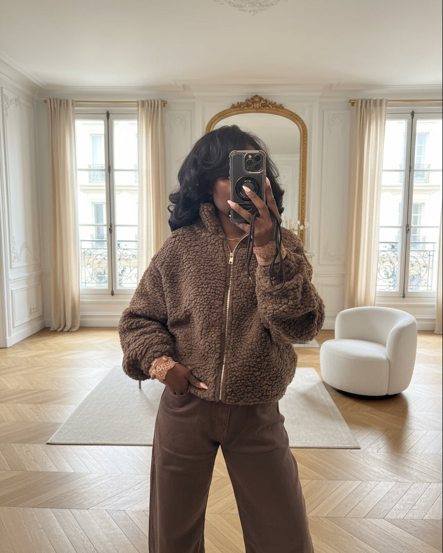 veste fausse fourrure femme chocolat, veste teddy zippée hiver, veste chaude casual automne hiver, manteau fausse fourrure marron, veste cosy à zip