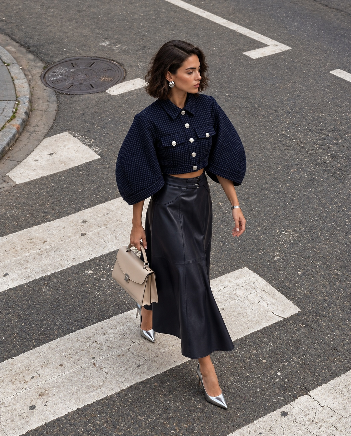 Comment s'habiller pour une soirée chic sans porter de robe ?
