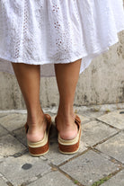 Sandales compensées camel à double bride-beautifulshop