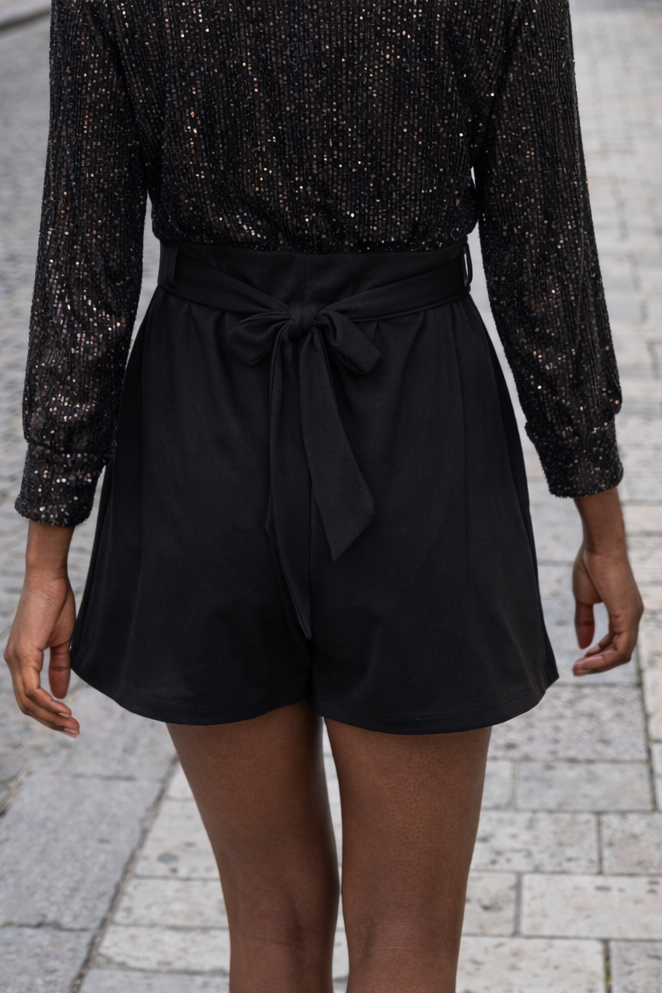 Combinaison Short Noire à Paillettes – Élégance & Charme Assurés-beautifulshop