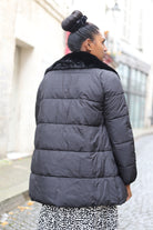 Doudoune noire femme mi-longue avec col moumoute amovible | Beautiful Shop