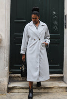 Manteau long ceinturé gris femme – Élégant et chaud | Beautiful Shop