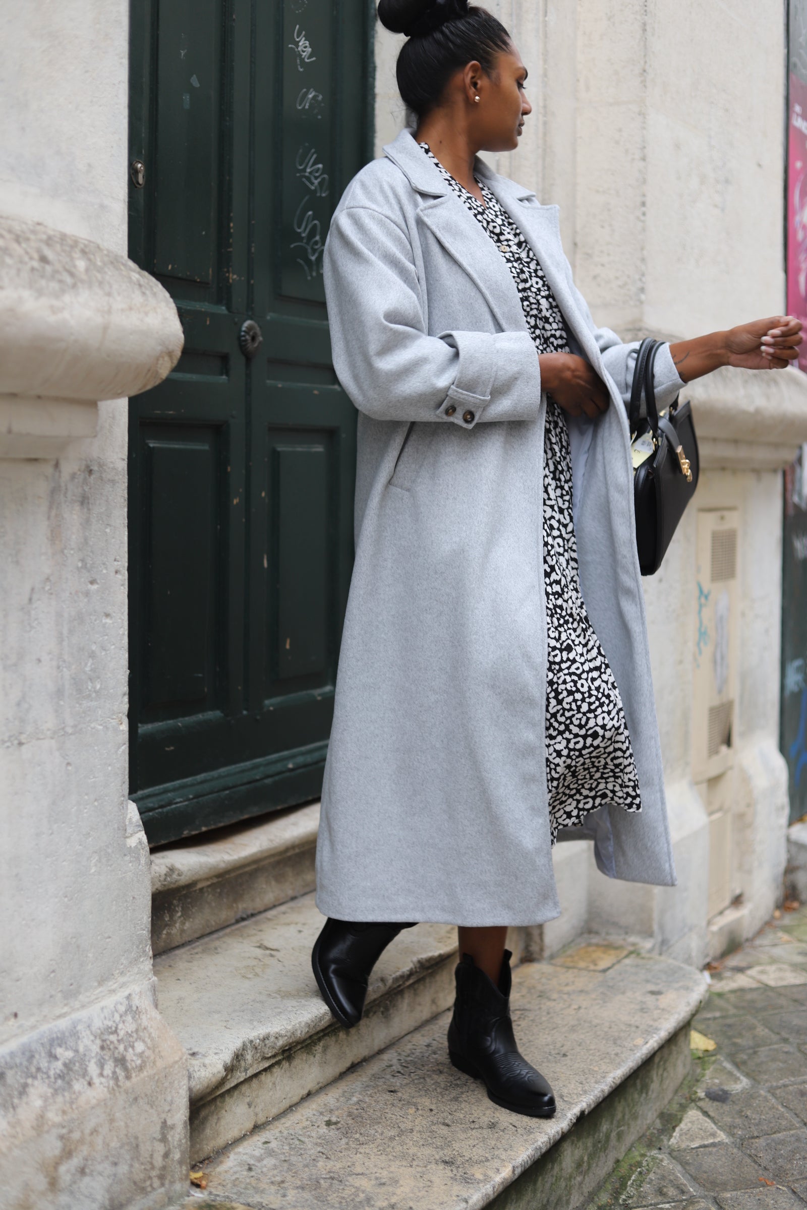 Manteau long ceinturé gris femme – Élégant et chaud | Beautiful Shop