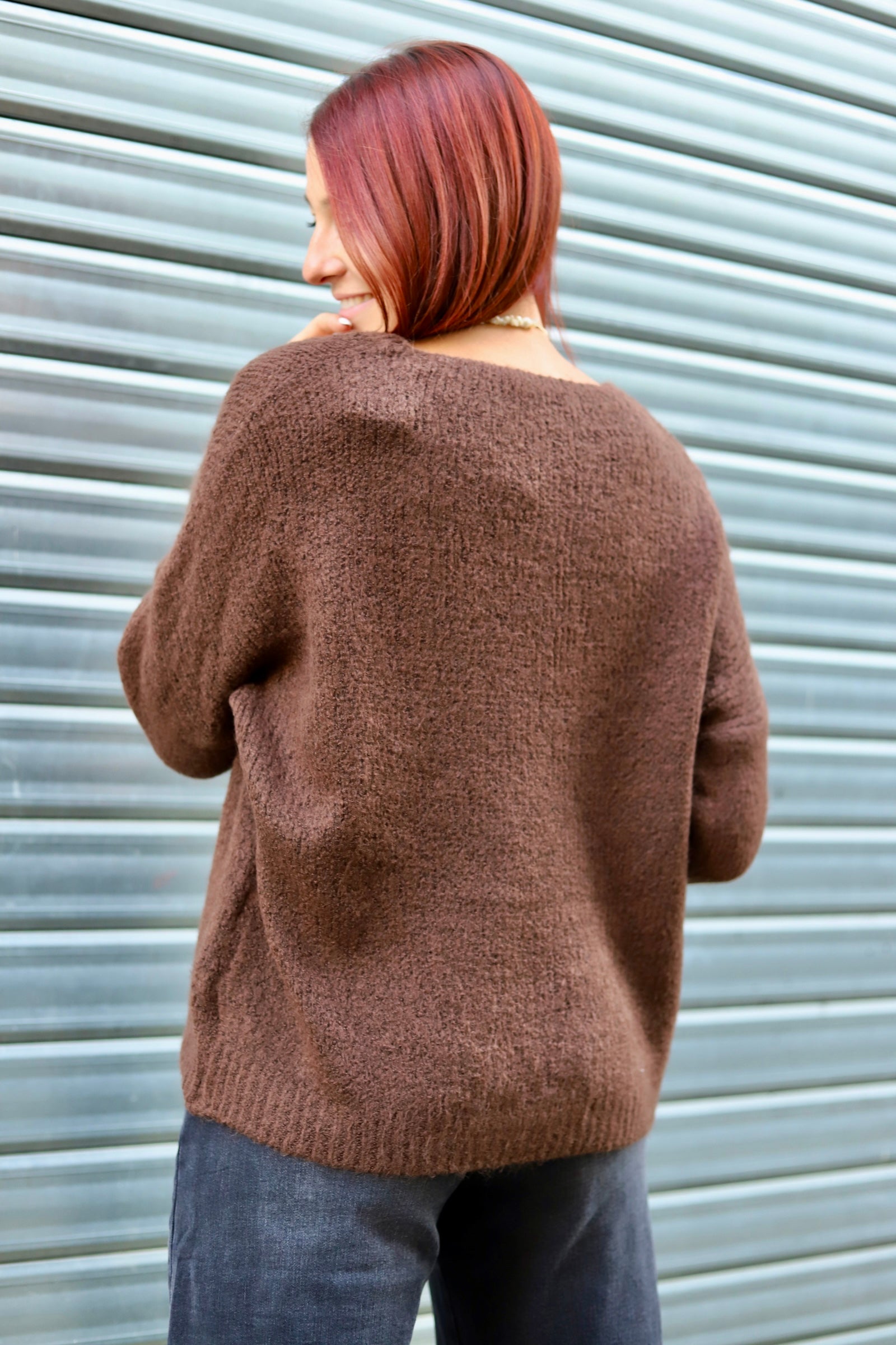 Pull col V marron – Douceur & confort au quotidien- beautifulshop- boutique-Angoulême 