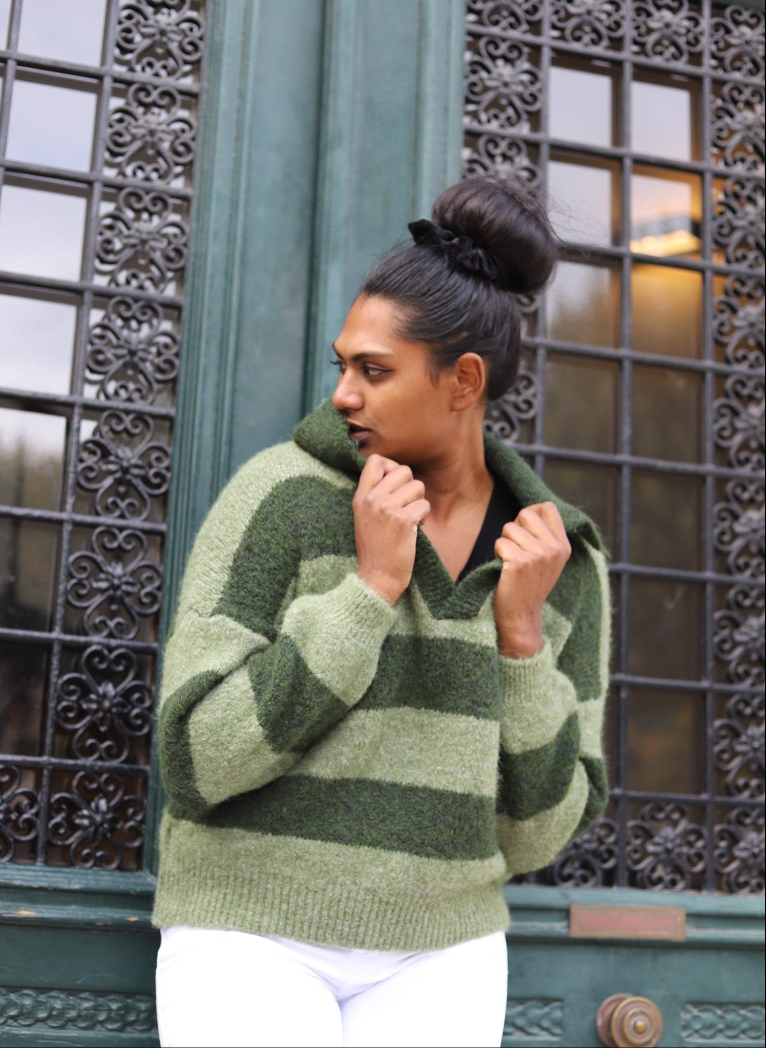 Pull rayé kaki col chemise – Taille unique 36/42 | Beautiful Shop