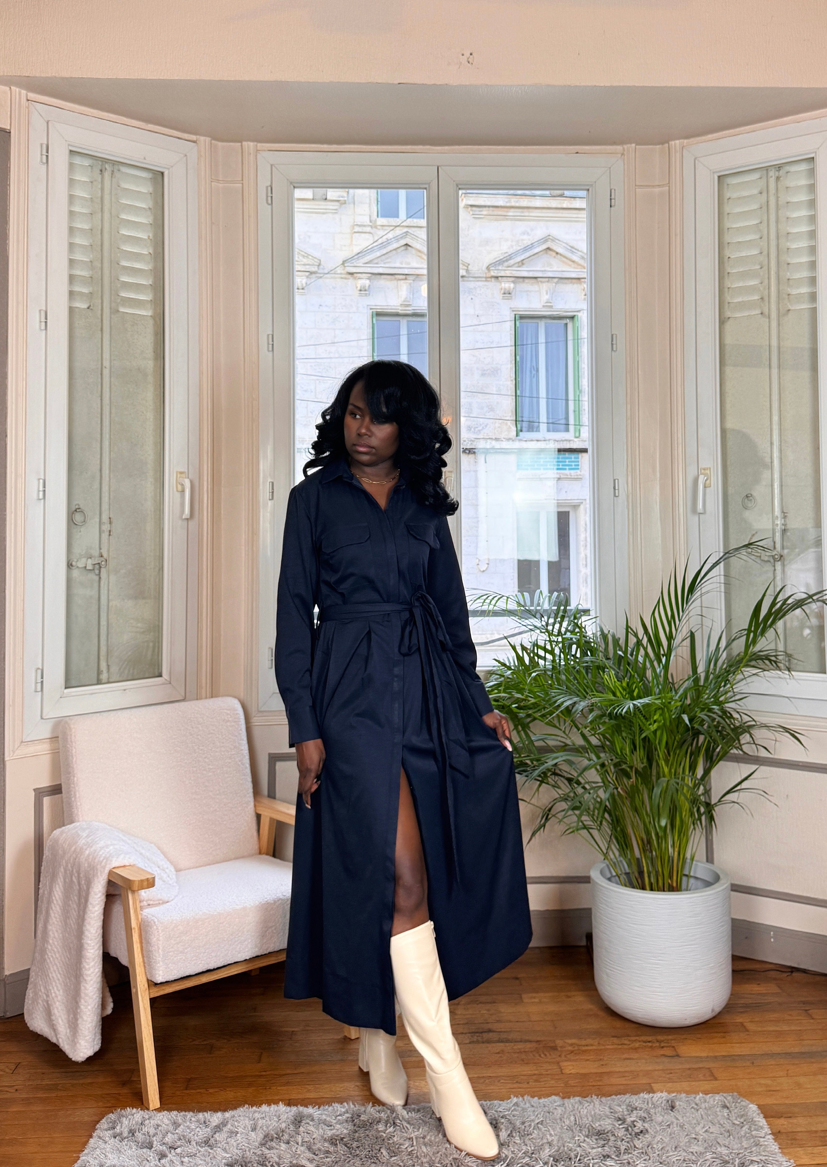 Robe Chemise Longue Bleu Marine – Élégance Structurée & Intemporelle-beautifulshop