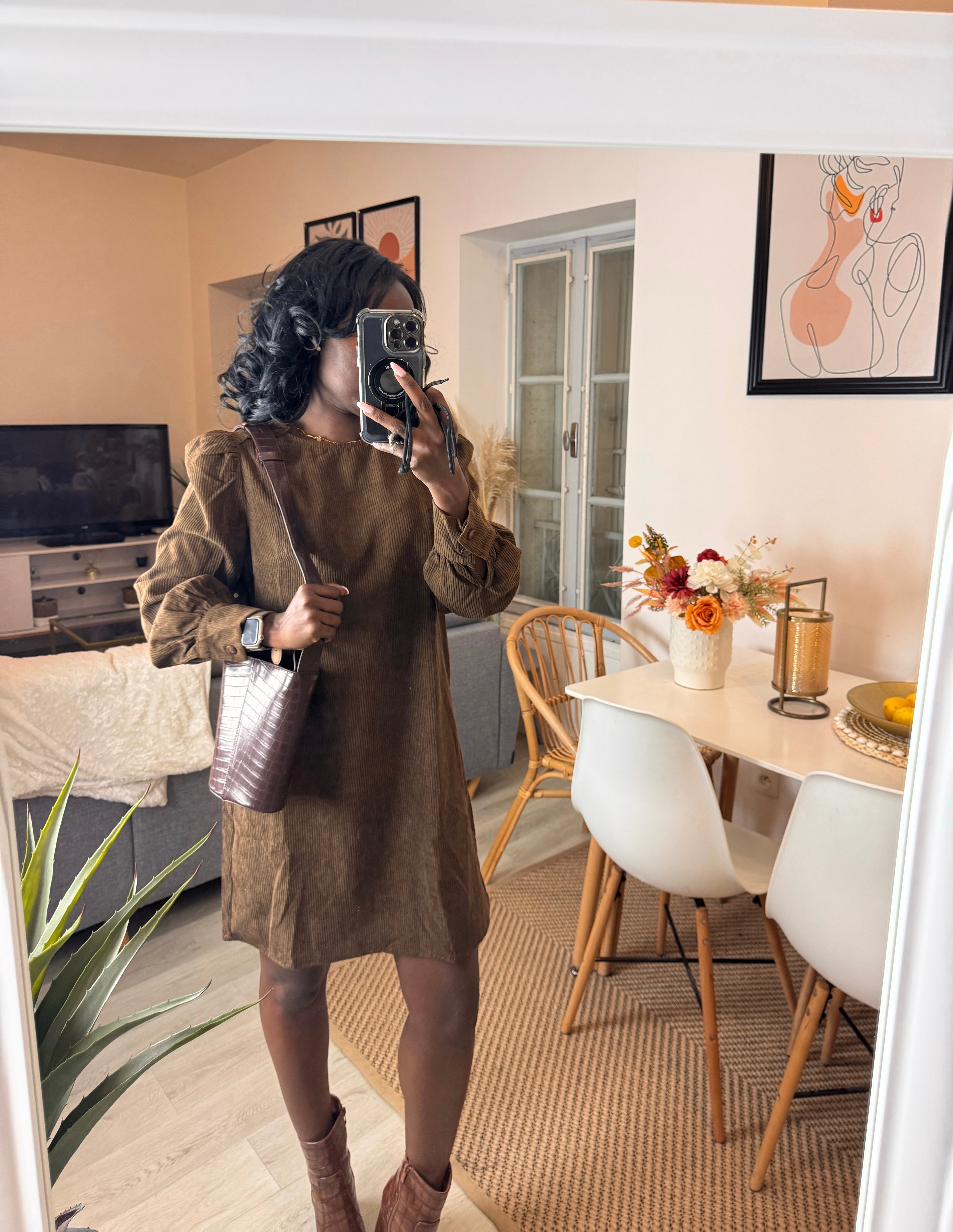 Robe courte fluide avec ceinture – Chocolat-beautifulshop