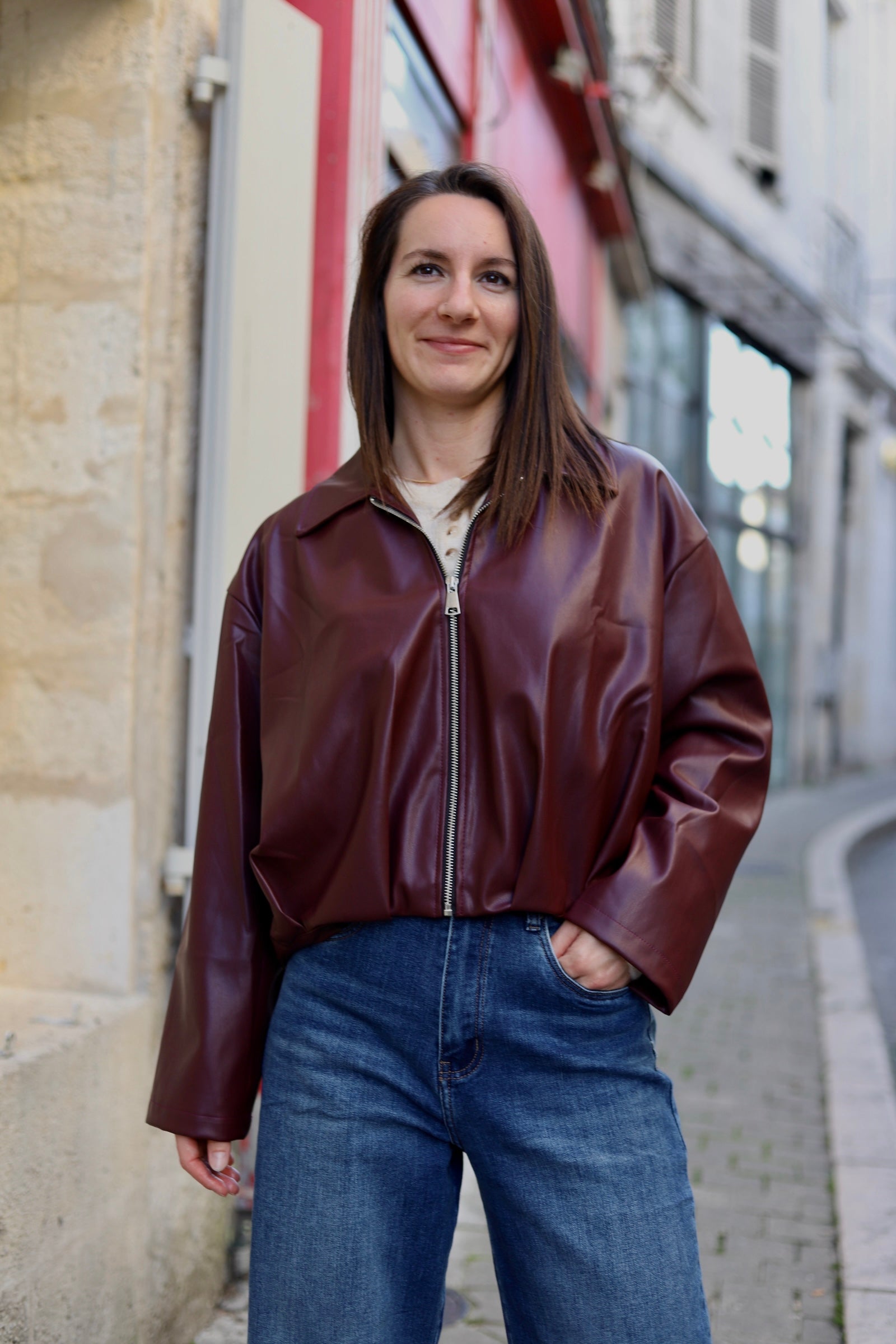 Veste Courte en Simili Cuir Bordeaux -beautifulshop