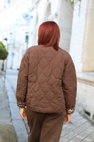 Veste Matelassée Chocolat – Douceur & Style Léopard -beautifulshop