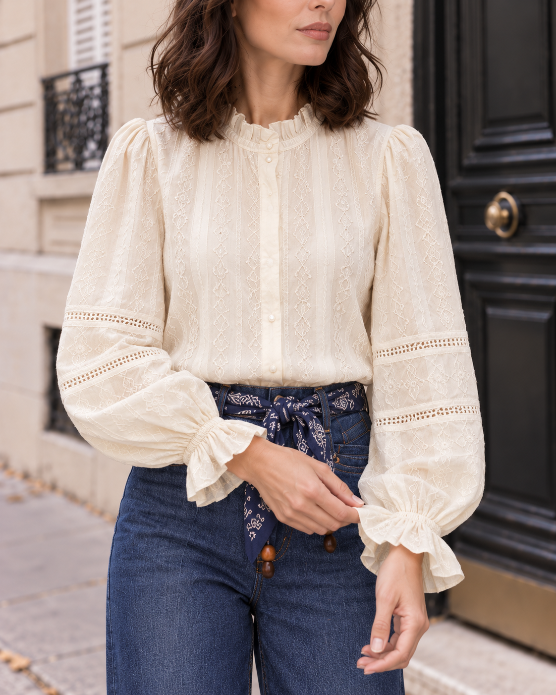 Blouse Élise en coton brodé – beige – Beautiful Shop