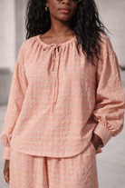 Blouse Esméral rose en coton texturé – Beautiful Shop