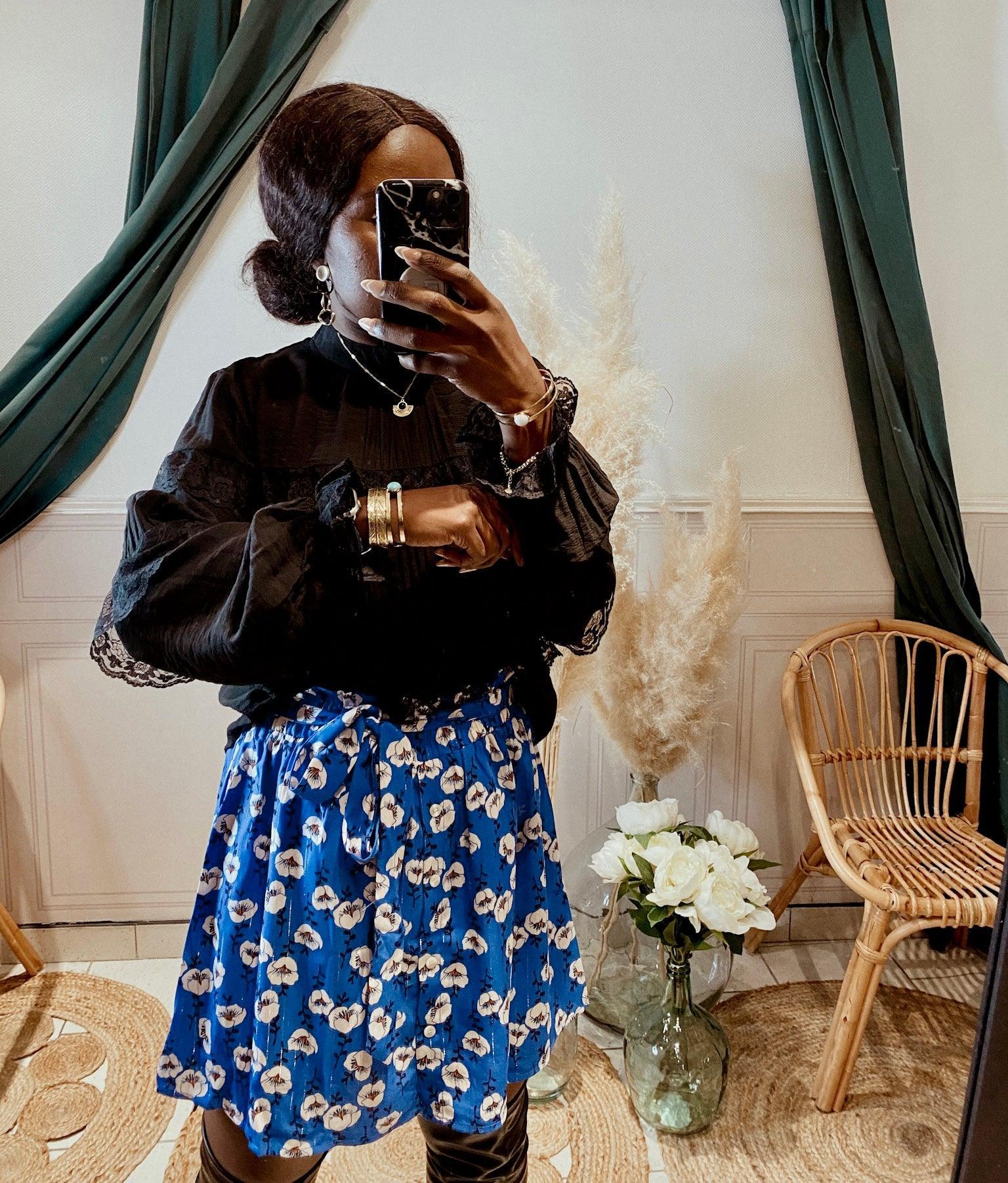 Blouse volantée noire avec détails en dentelle - Beautiful Shop - beautifulshop